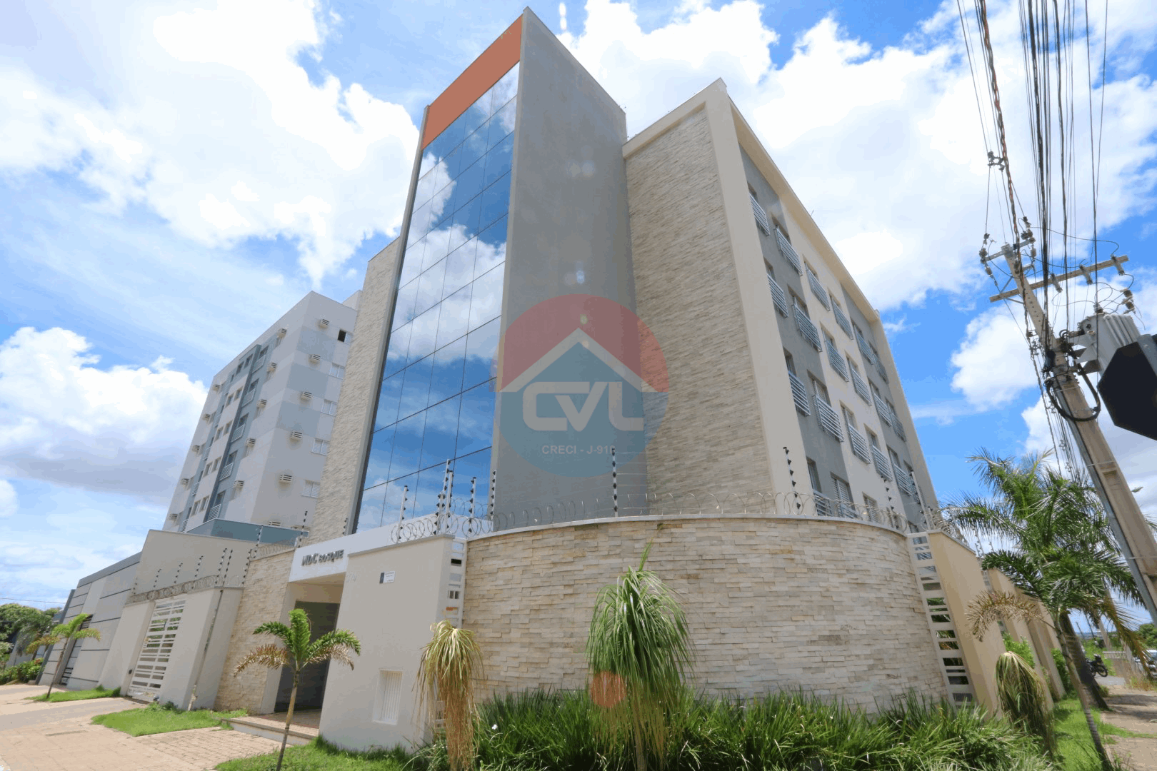MDC BOSQUE COM ÓTIMA LOCALIZAÇÃO, PRÓXIMO À MERCADOS, HOSPITAIS E FARMÁCIAS. BAIRRO- BOSQUE DA