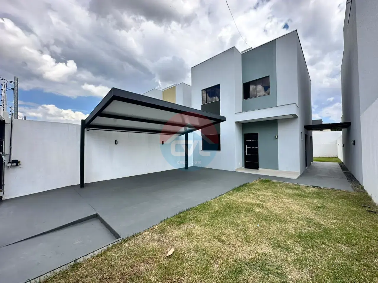 EXCELENTE SOBRADO RESIDENCIAL LOCALIZADO NO JARDIM TROPICAL codigo: 147221