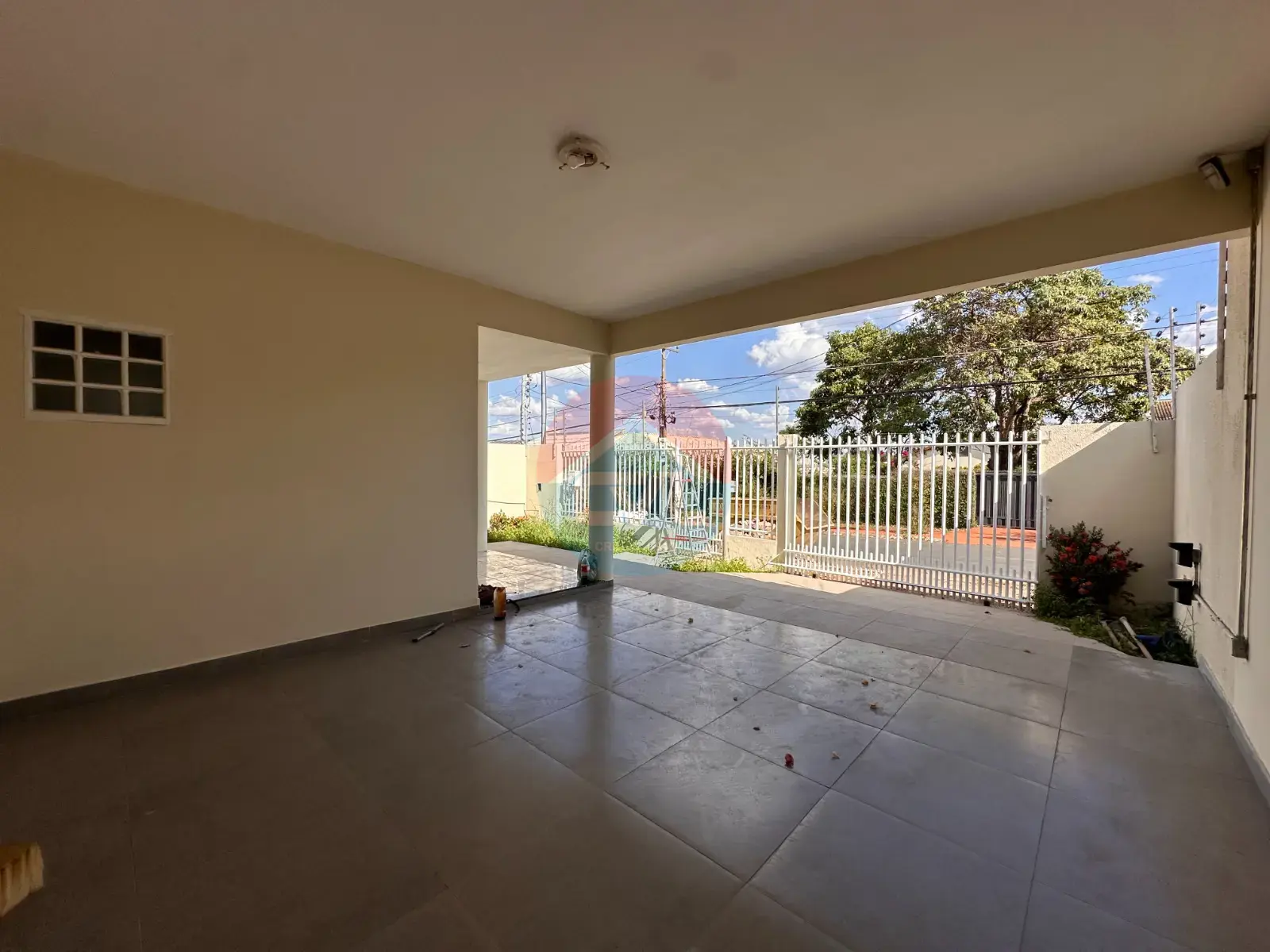 linda casa com 4 quartos sendo 02 suítes no JARDIM ITÁLIA codigo: 354920