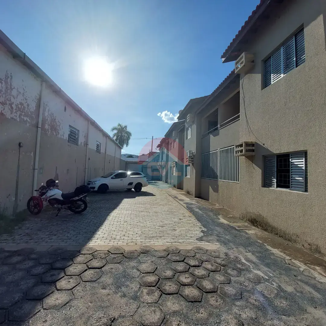 Apartamento de 01 quarto com armários no bairro Poção codigo: 354250