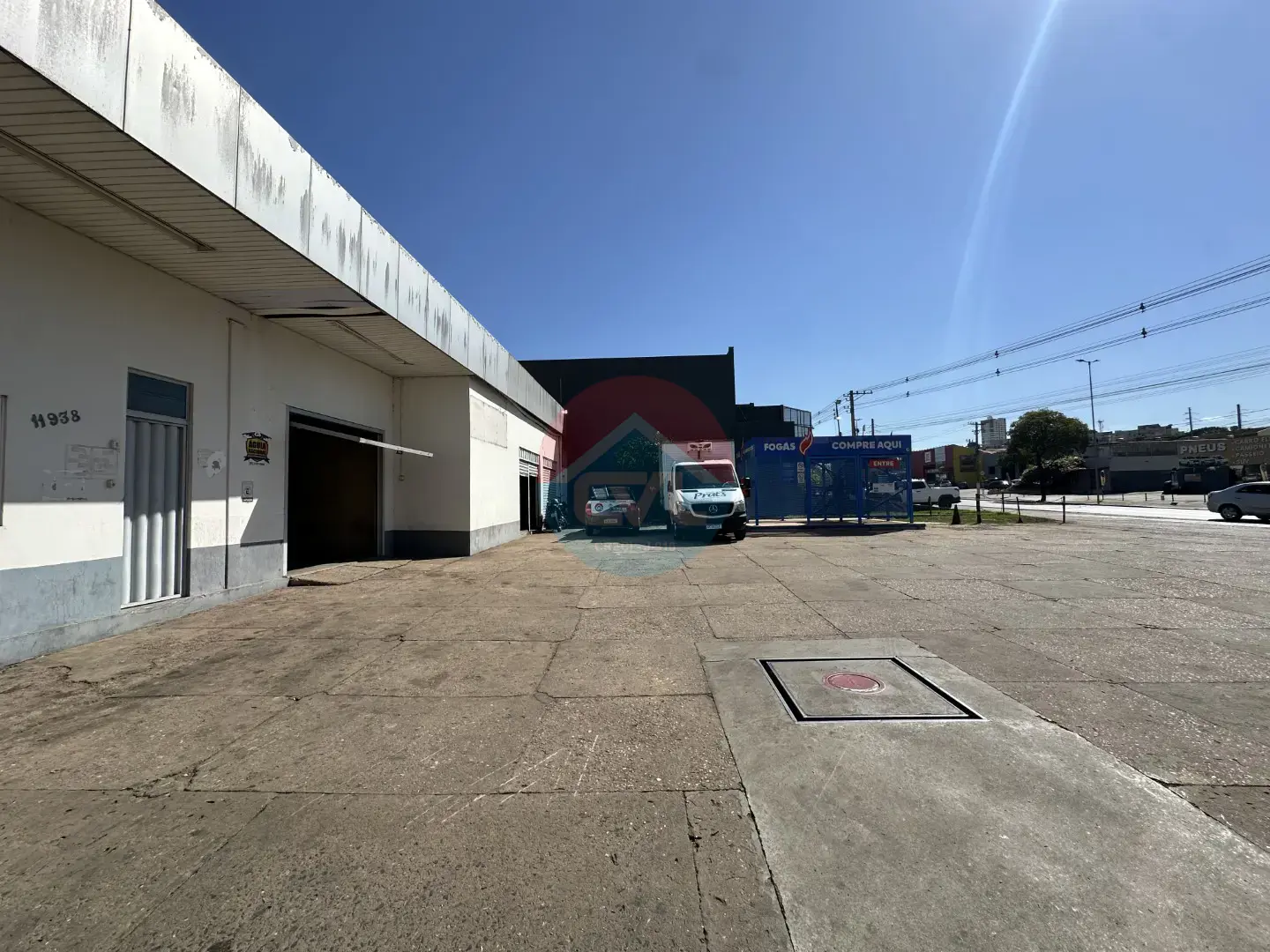 EXCELENTE BARRACÃO COMERCIAL, LOCALIZADO NA AV. MIGUEL SUTIL, BAIRRO CIDADE VERDE codigo: 354223