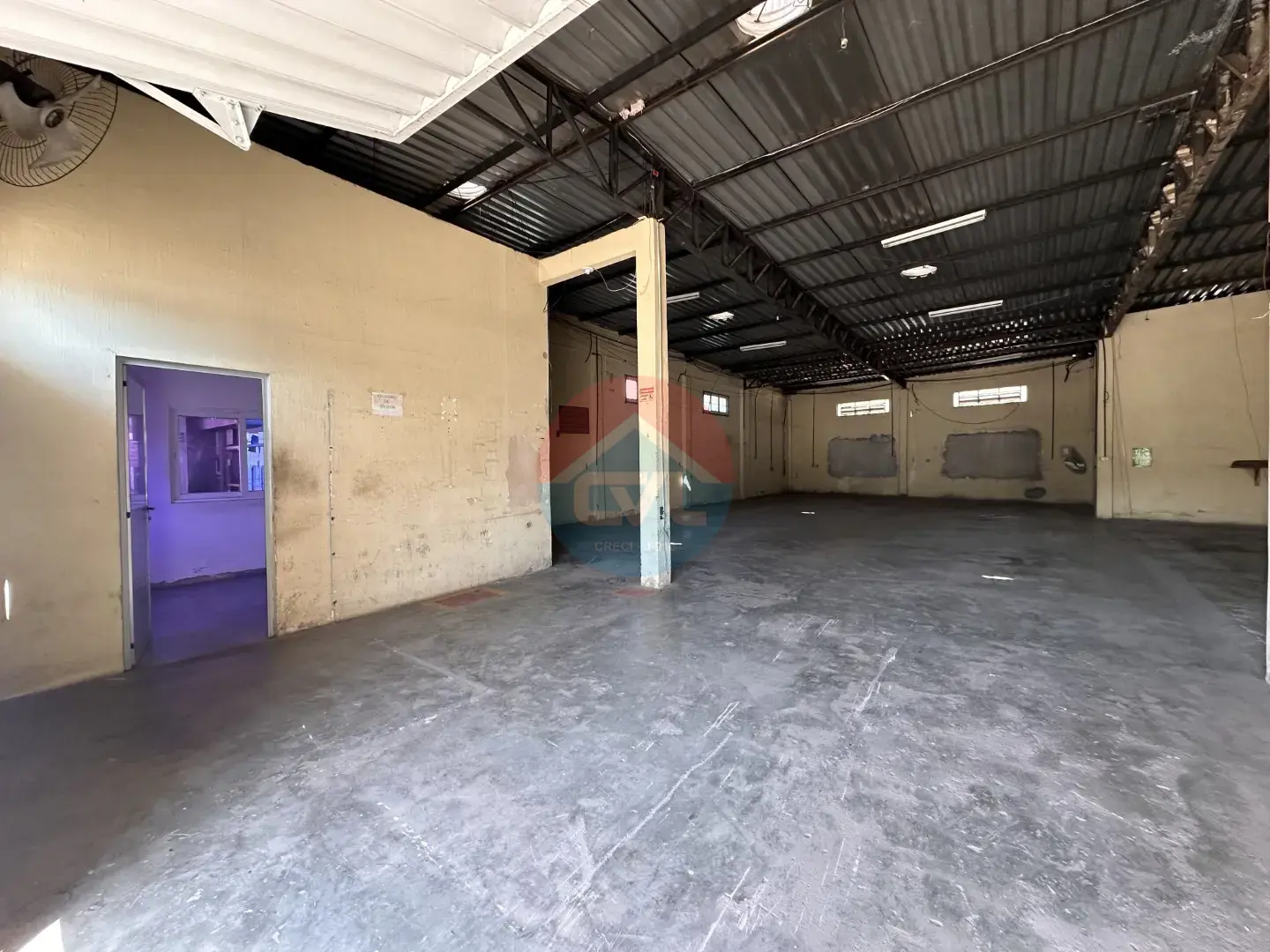 EXCELENTE BARRACÃO COMERCIAL, LOCALIZADO NA AV. MIGUEL SUTIL, BAIRRO CIDADE VERDE codigo: 354223