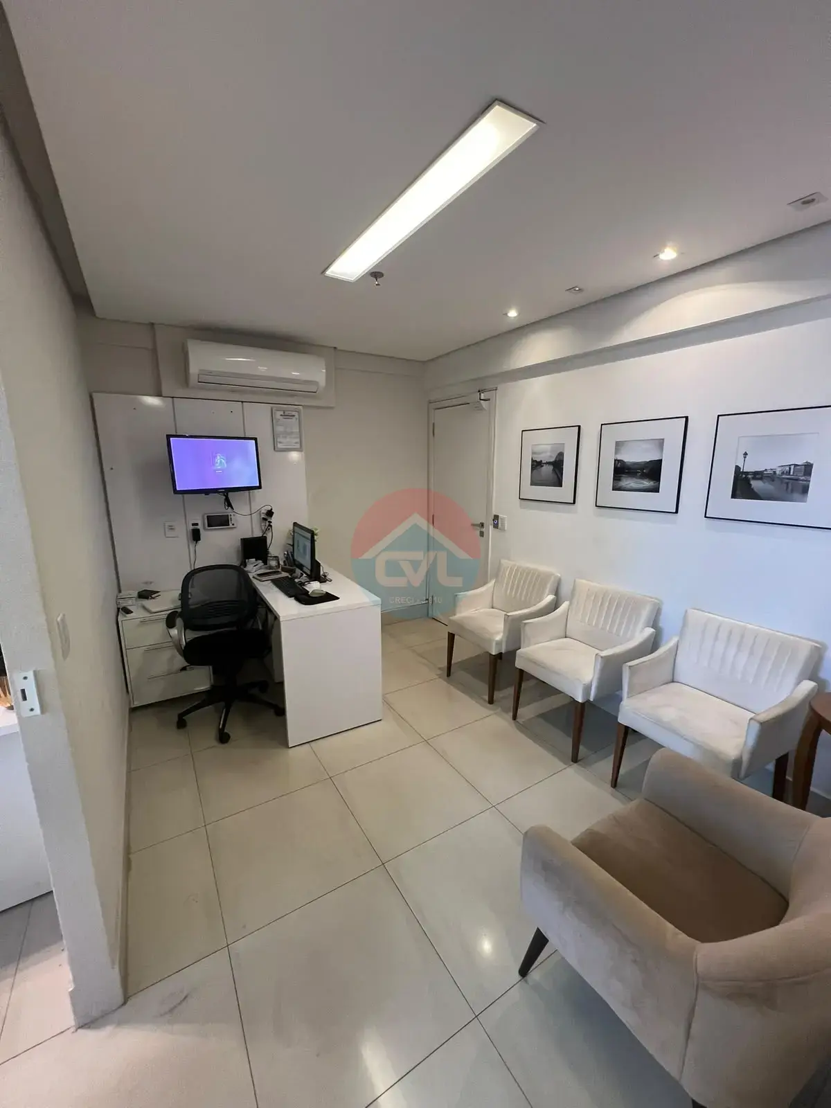 Linda sala comercial com 51 mts ² no  SB MÉDICAL no Jardim Cuiabá codigo: 368255