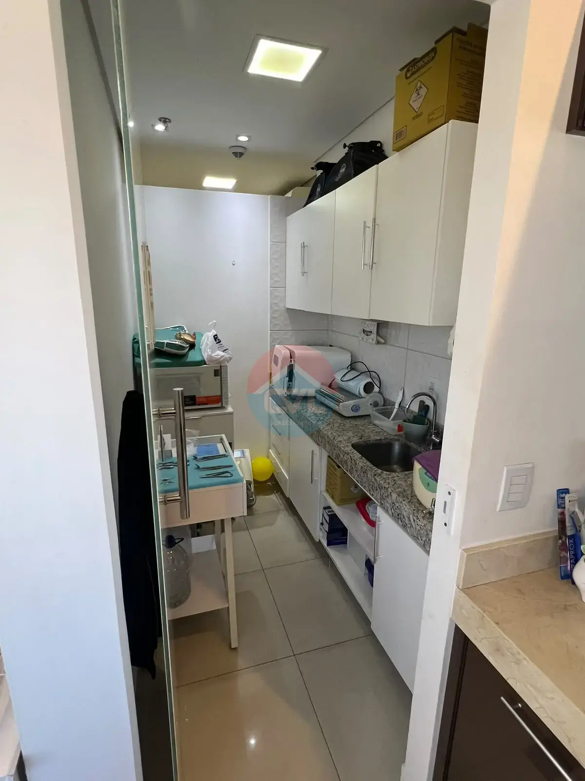 Linda sala comercial com 51 mts ² no  SB MÉDICAL no Jardim Cuiabá codigo: 368255