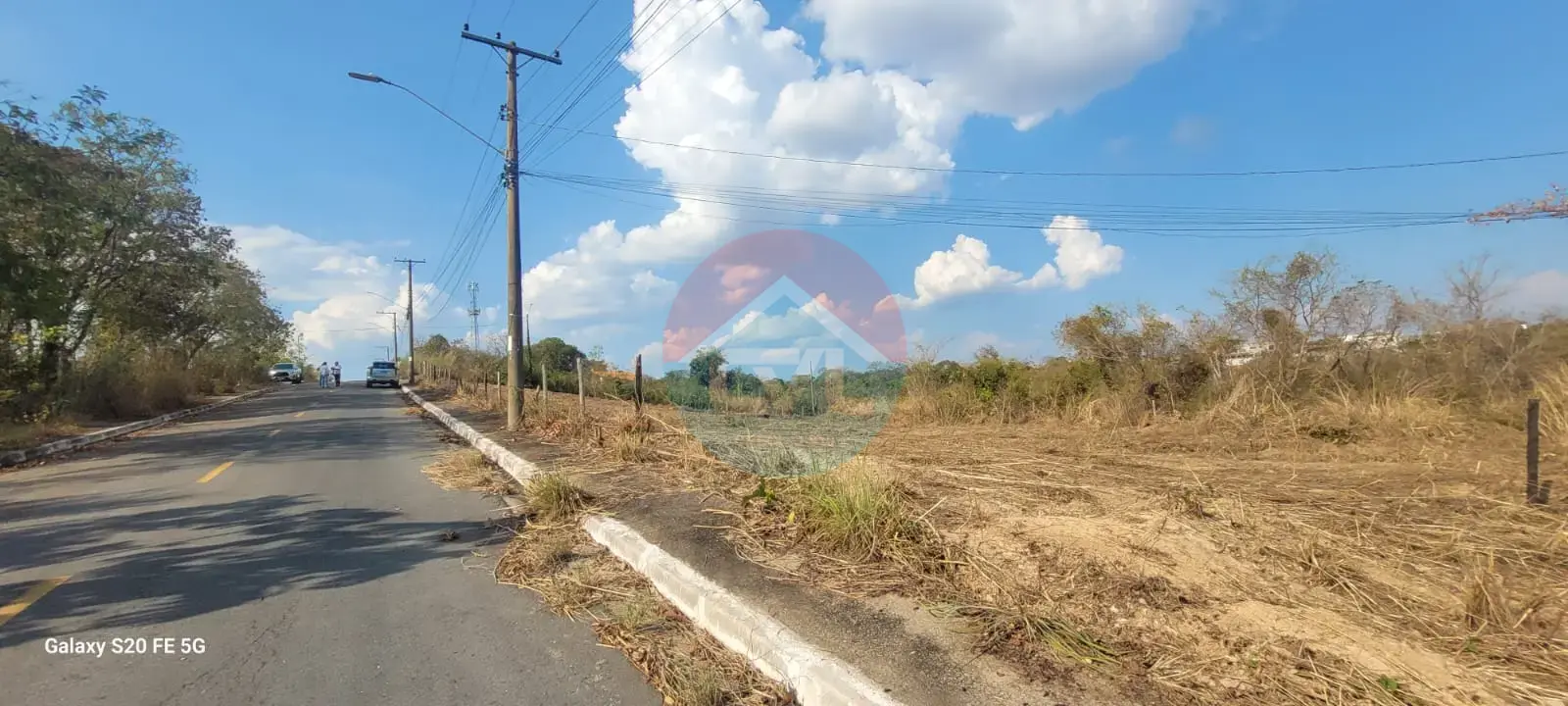 Terrenos juntos bem próximos a avenida das TORRES e JD. ITÁLIA;  totalizando 2.160 mts² codigo: 3