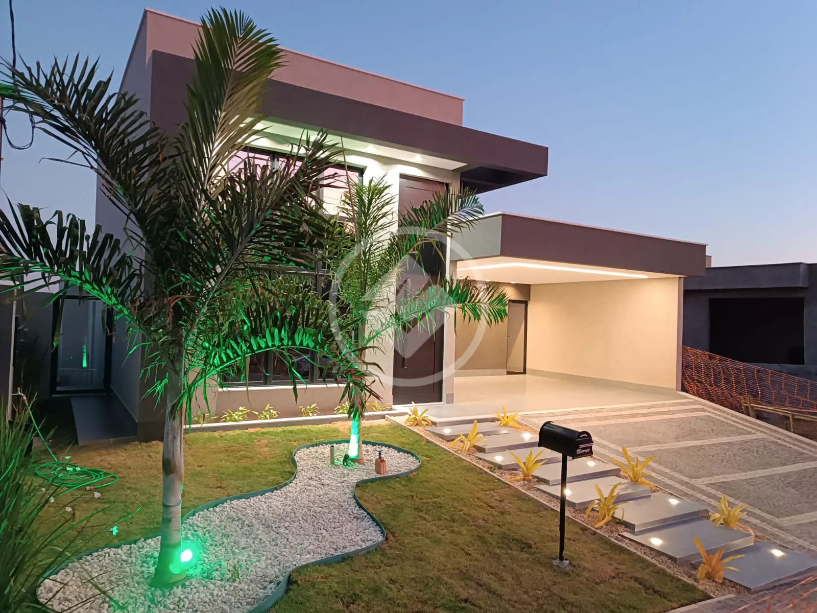 Casa Condomínio Jardins Nápoles, Senador Canedo - GO — foto 1