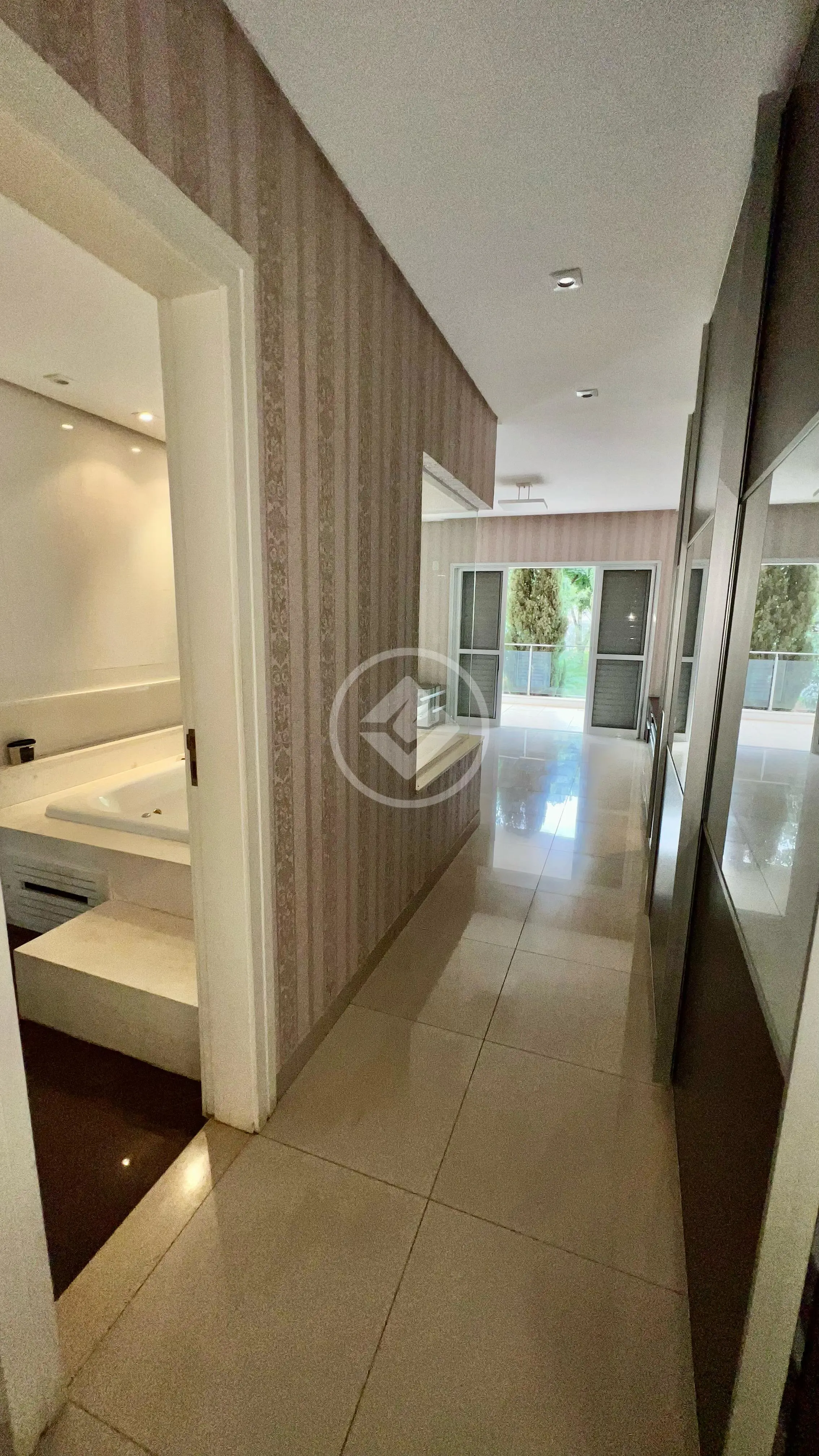 Imagem 5 - Sobrado Em Condomínio em Loteamento Alphaville Residencial, Goiânia - GO