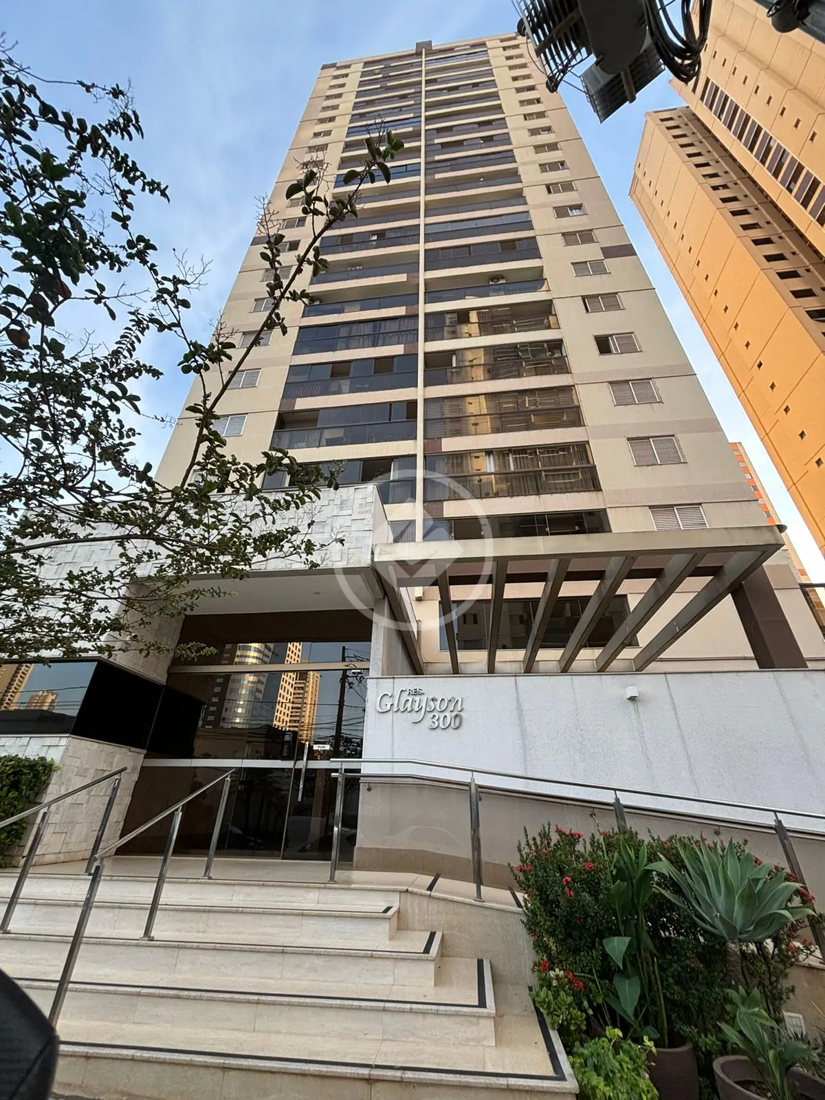 Apartamento Setor Bueno, Goiânia - GO — foto 1