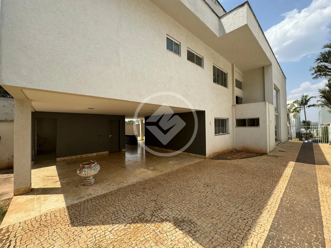 Imagem 2 - Sobrado Em Condomínio em Alphaville Flamboyant Residencial Araguaia, Goiânia - GO