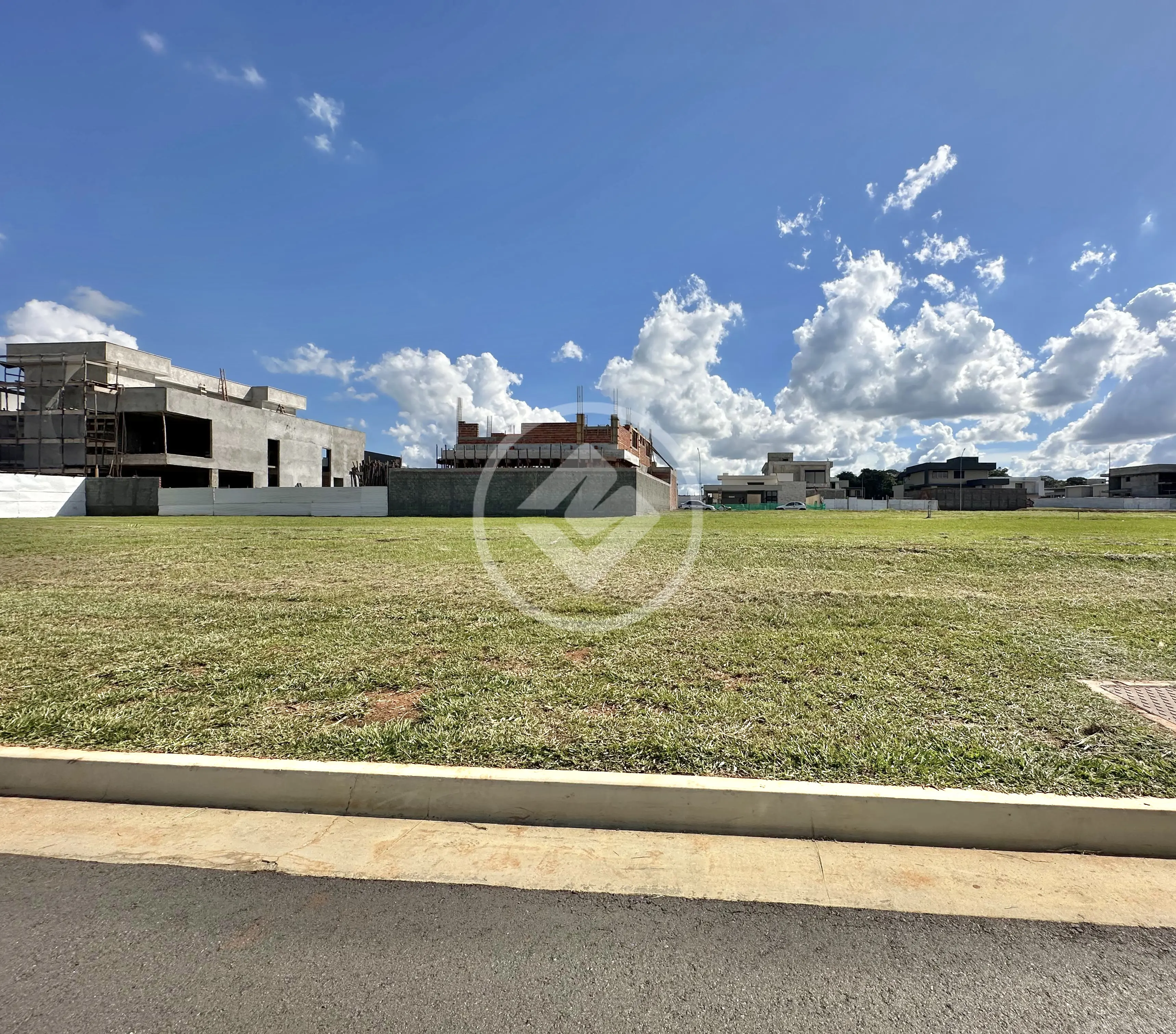 Terreno Condomínio Jardins França, Goiânia - GO — foto 1