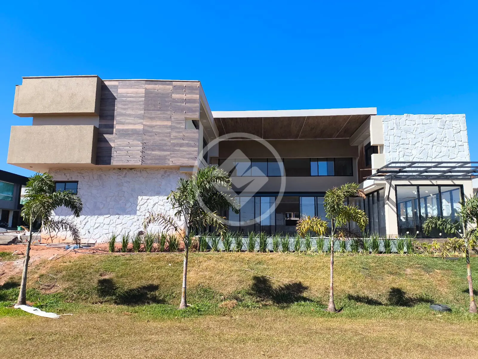 Sobrado Em Condomínio Residencial Goiânia Golfe Clube, Goiânia - GO — foto 1
