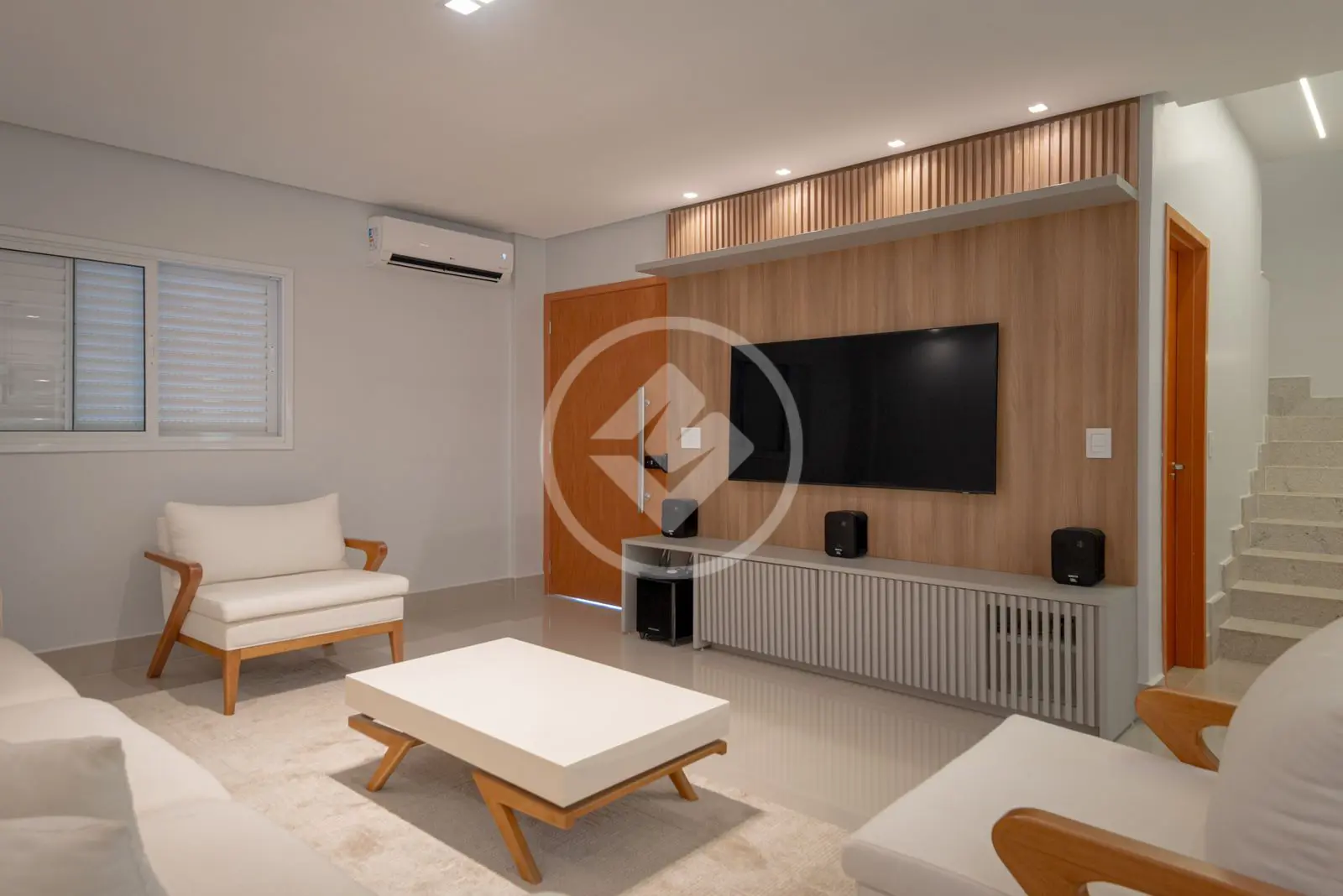 Imagem 2 - Sobrado Em Condomínio em Sítios Santa Luzia Residencial, Aparecida de Goiânia - GO