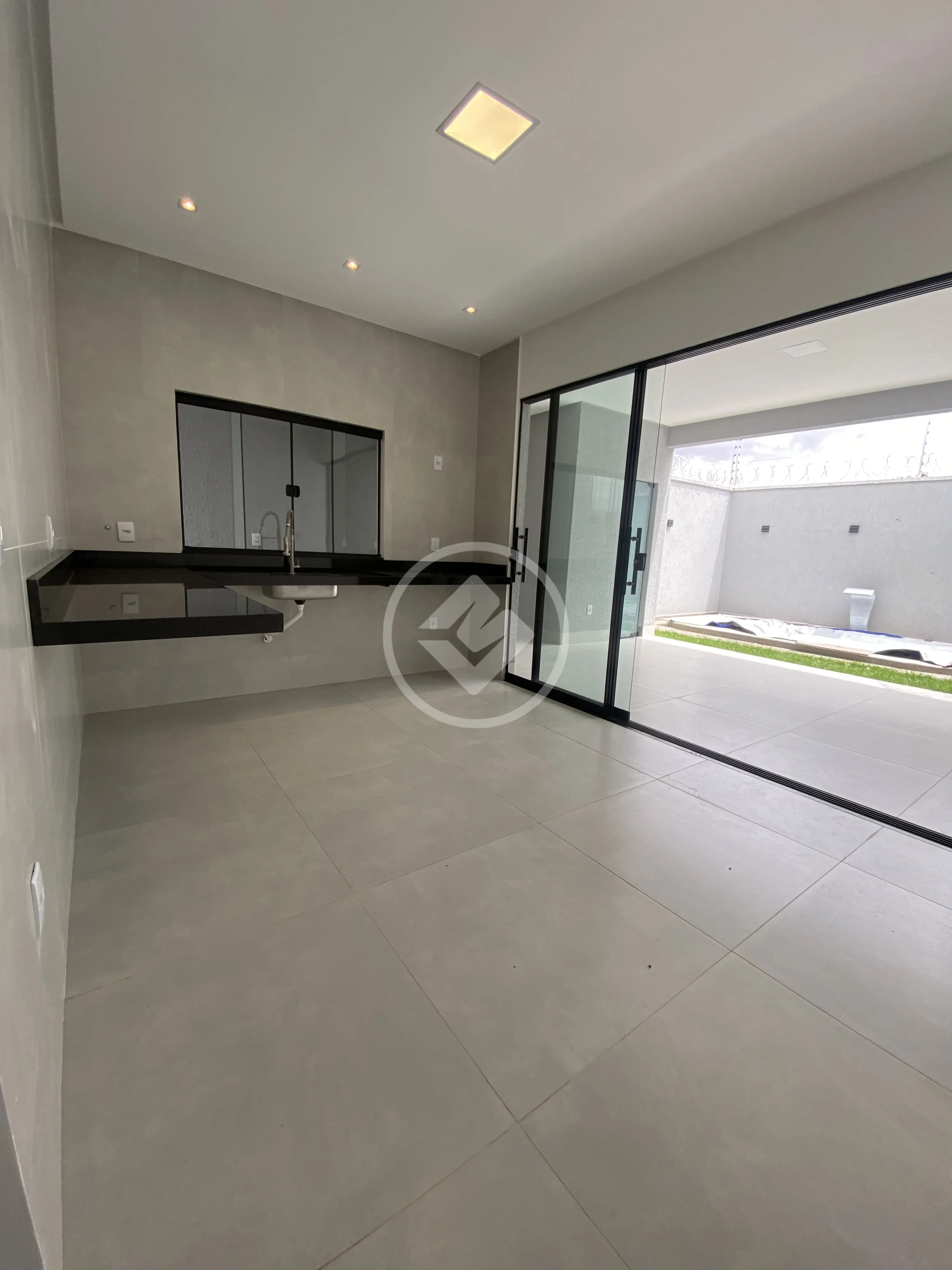 Imagem 2 - Casa em Setor Faiçalville, Goiânia - GO