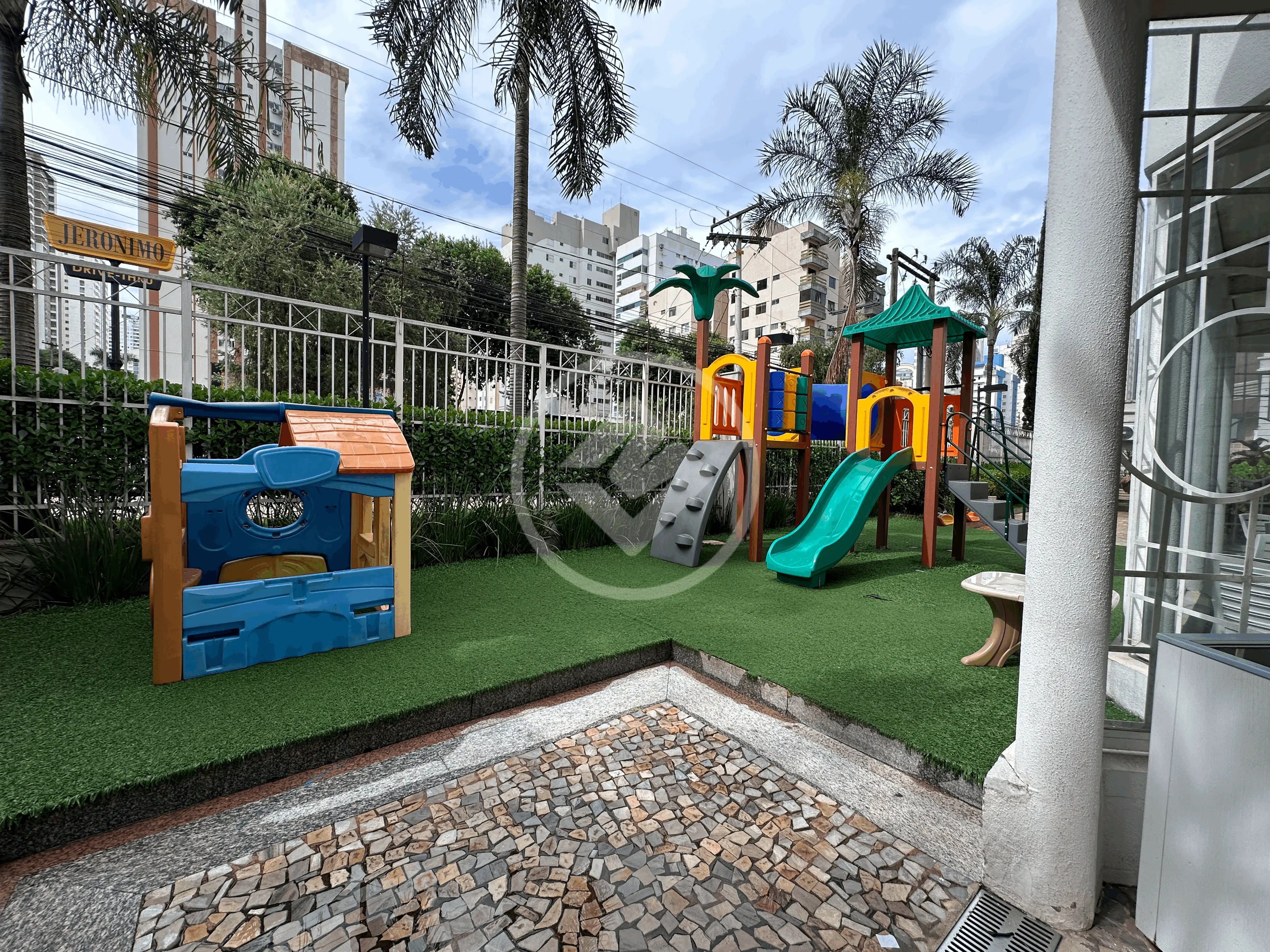 Imagem 2 - Apartamento em Setor Bueno, Goiânia - GO