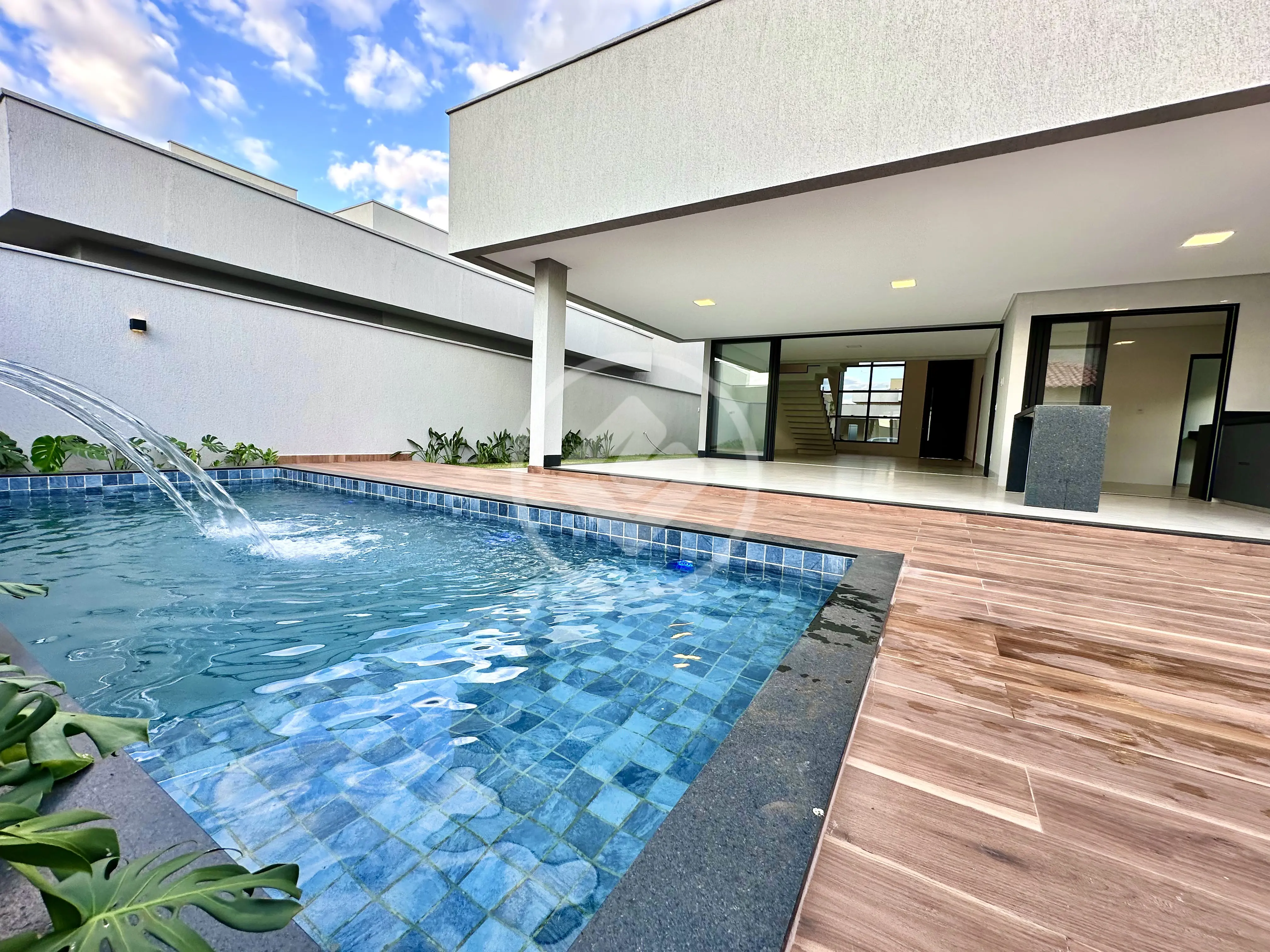 Sobrado Em Condomínio Residencial Goiânia Golfe Clube, Goiânia - GO — foto 2