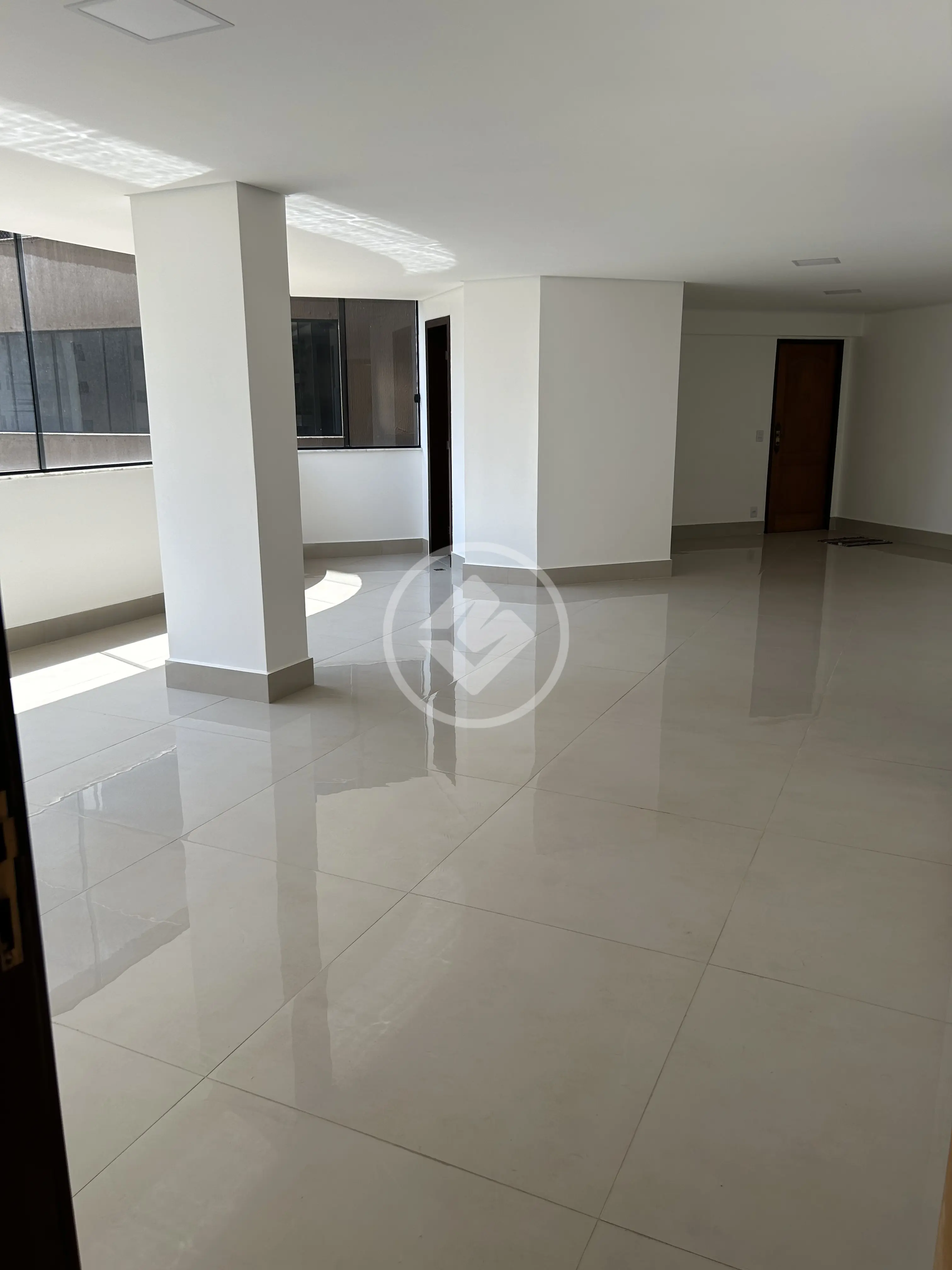 Apartamento Setor Oeste, Goiânia - GO — foto 1