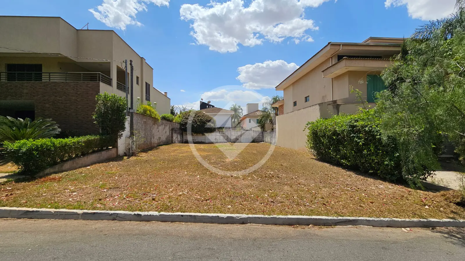 Terreno Condomínio Loteamento Portal do Sol II, Goiânia - GO — foto 1