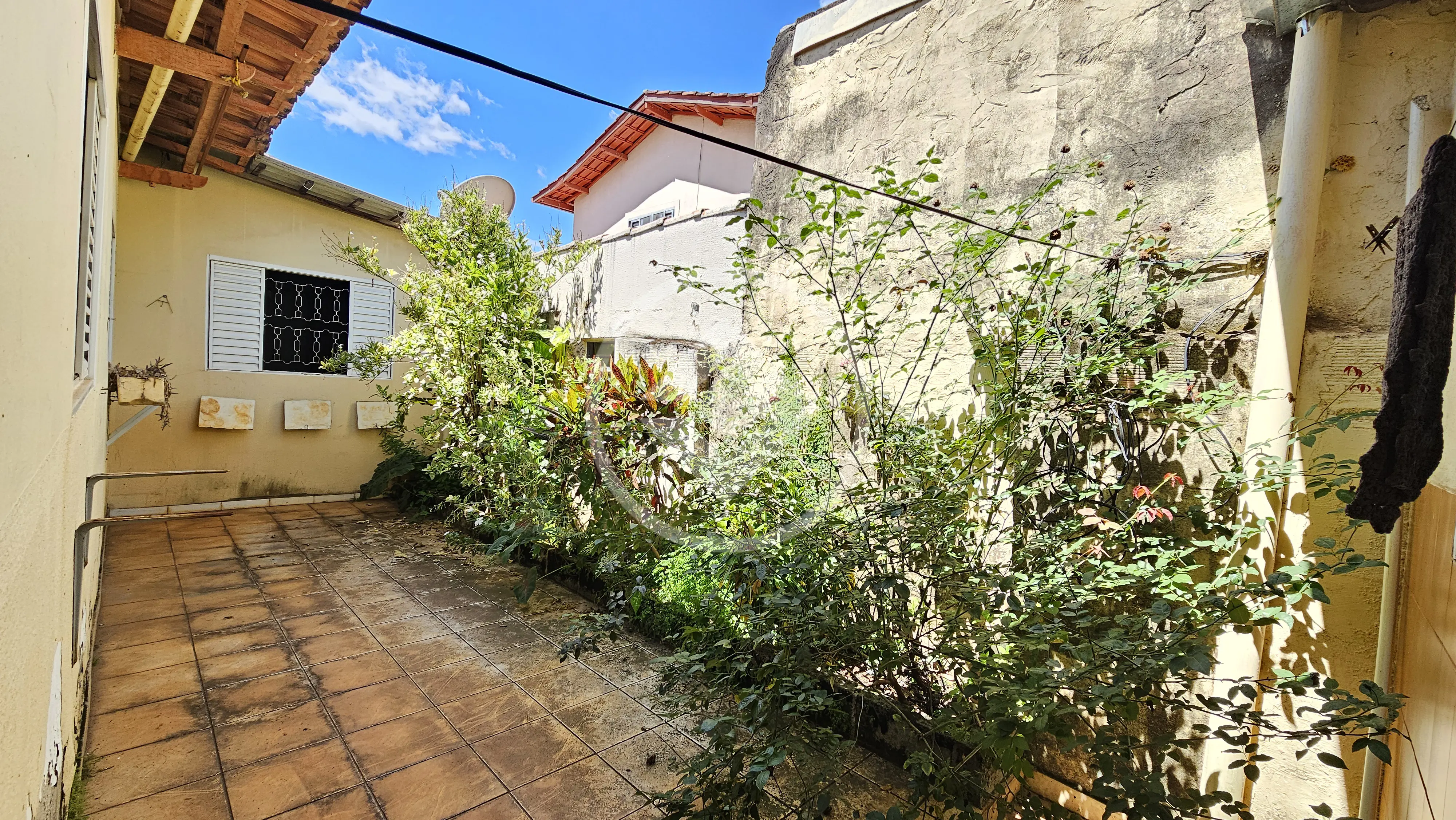 Image 16 - Casa em PARQUE DAS LARANJEIRAS, Goiânia - GO