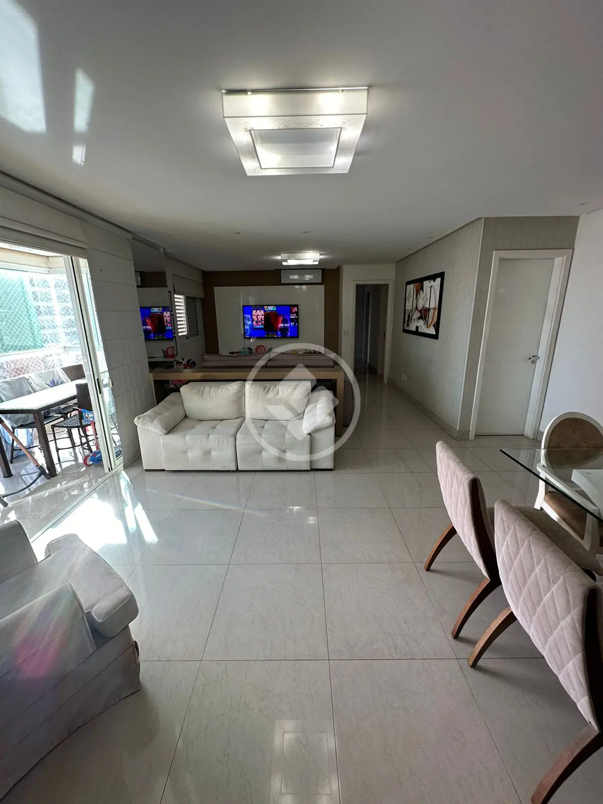 Apartamento Setor Bueno, Goiânia - GO — foto 1
