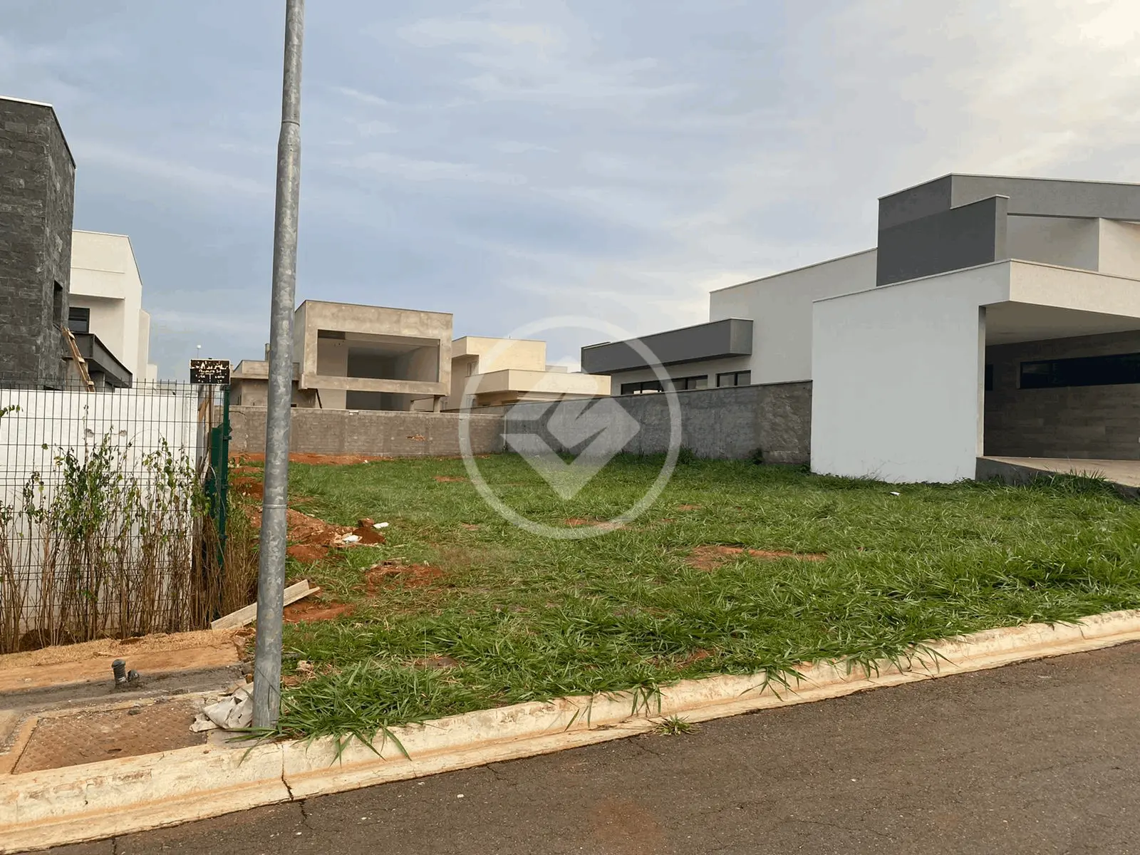 Imagem 2 - Terreno Condomínio em Residencial Goiânia Golfe Clube, Goiânia - GO