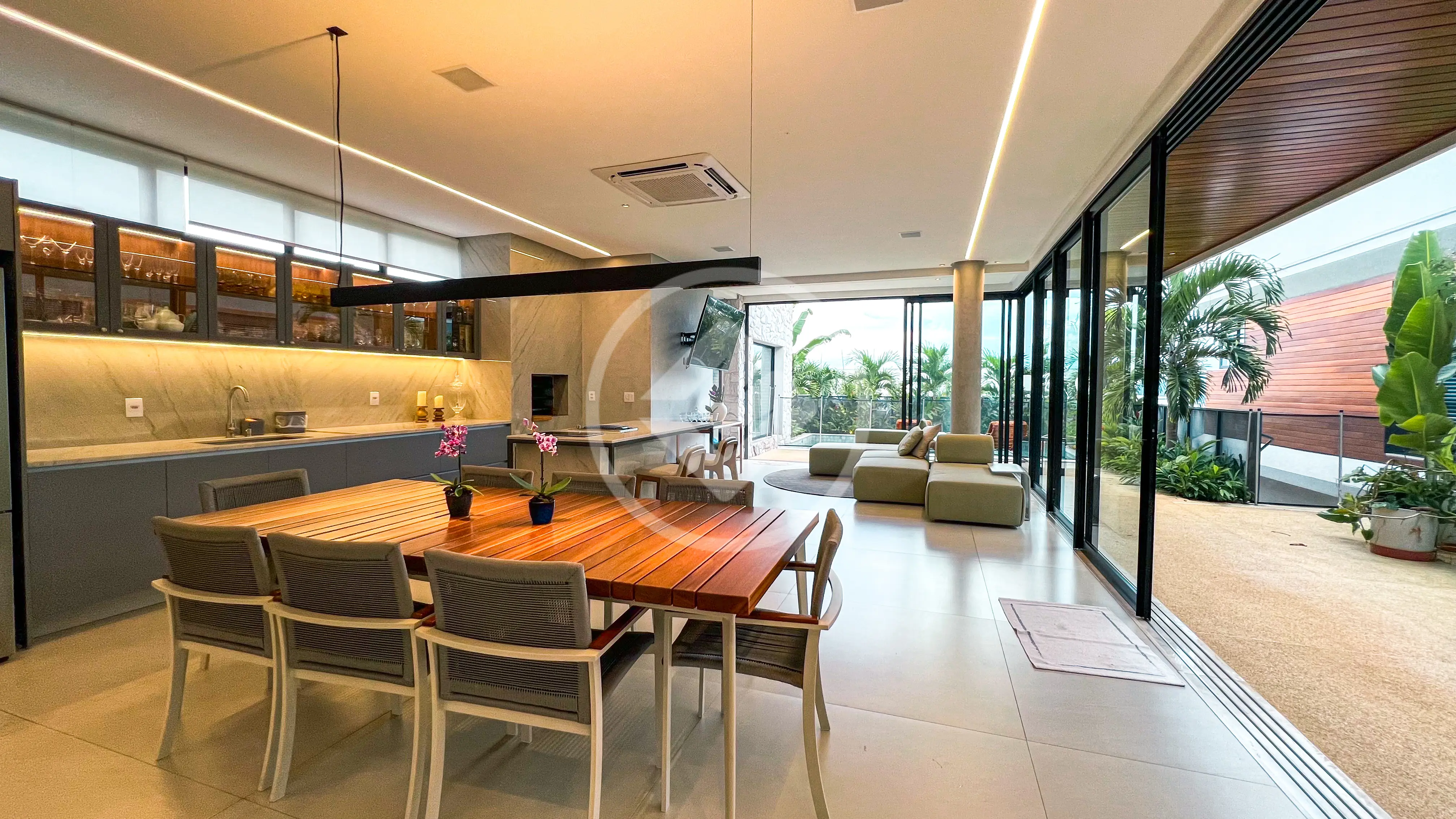 Casa Condomínio Jardins Munique, Goiânia - GO — foto 1
