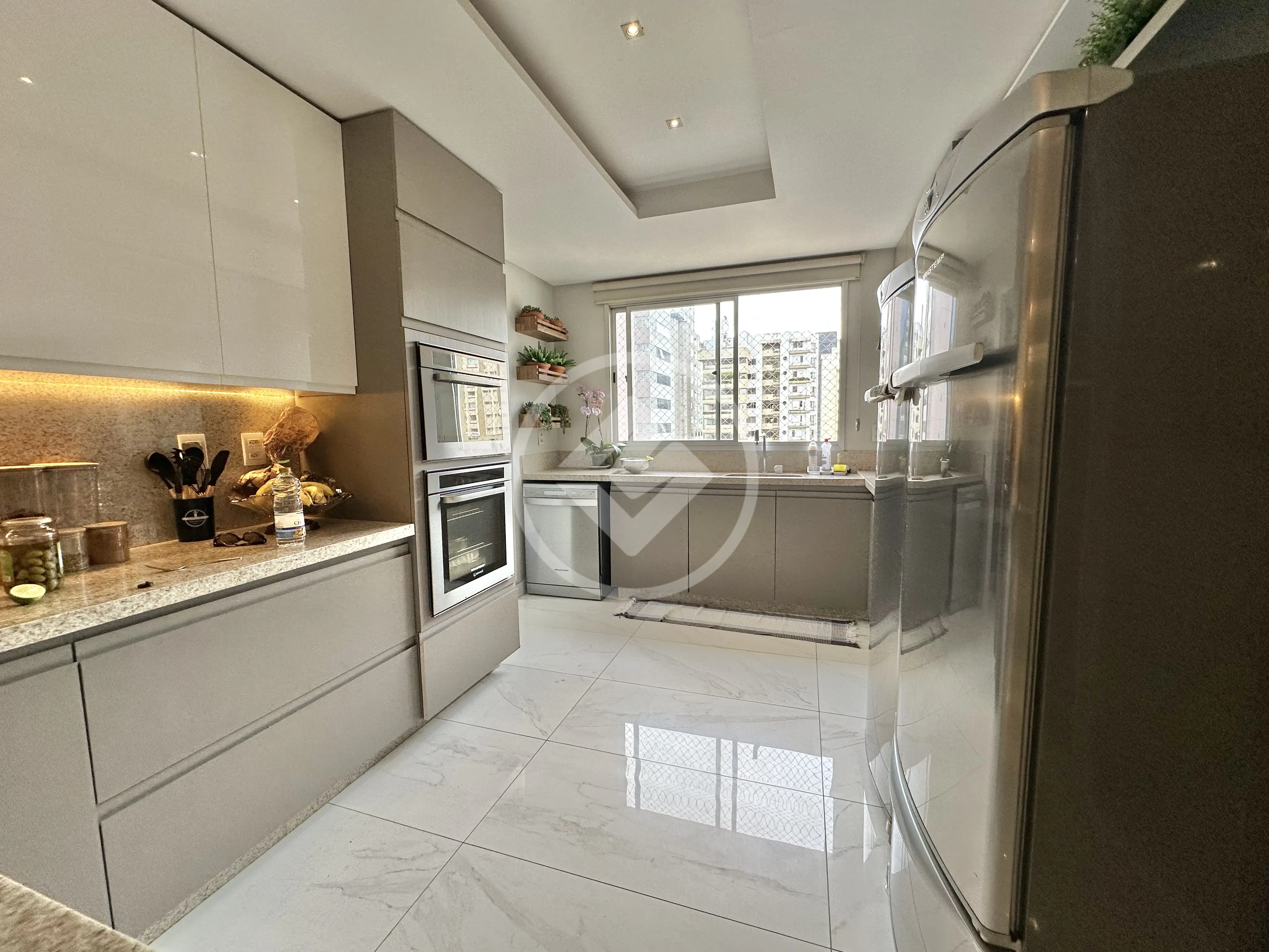 Apartamento Setor Oeste, Goiânia - GO — foto 2