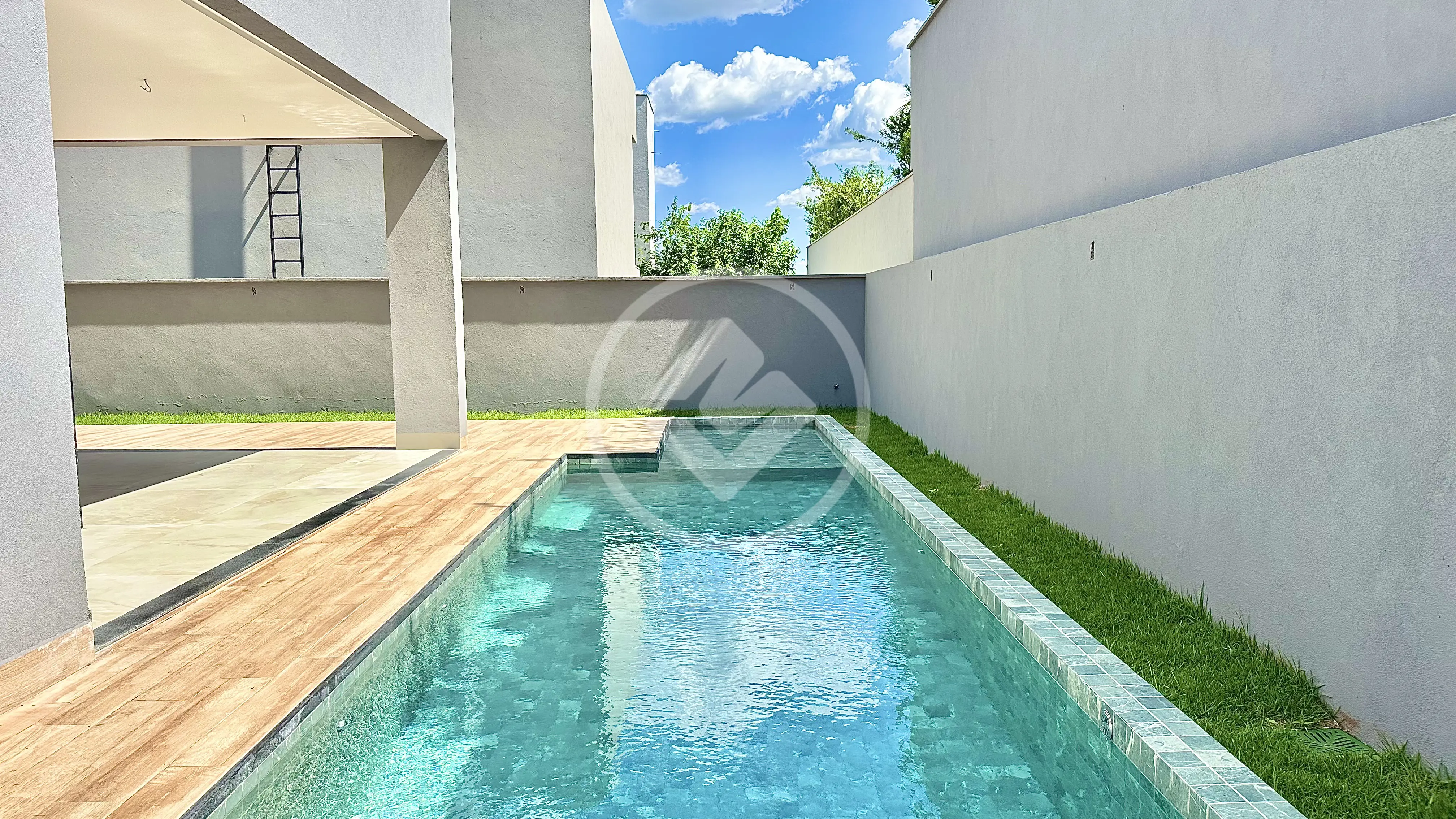 Imagem 3 - Sobrado Em Condomínio em Alphaville Flamboyant Residencial Araguaia, Goiânia - GO