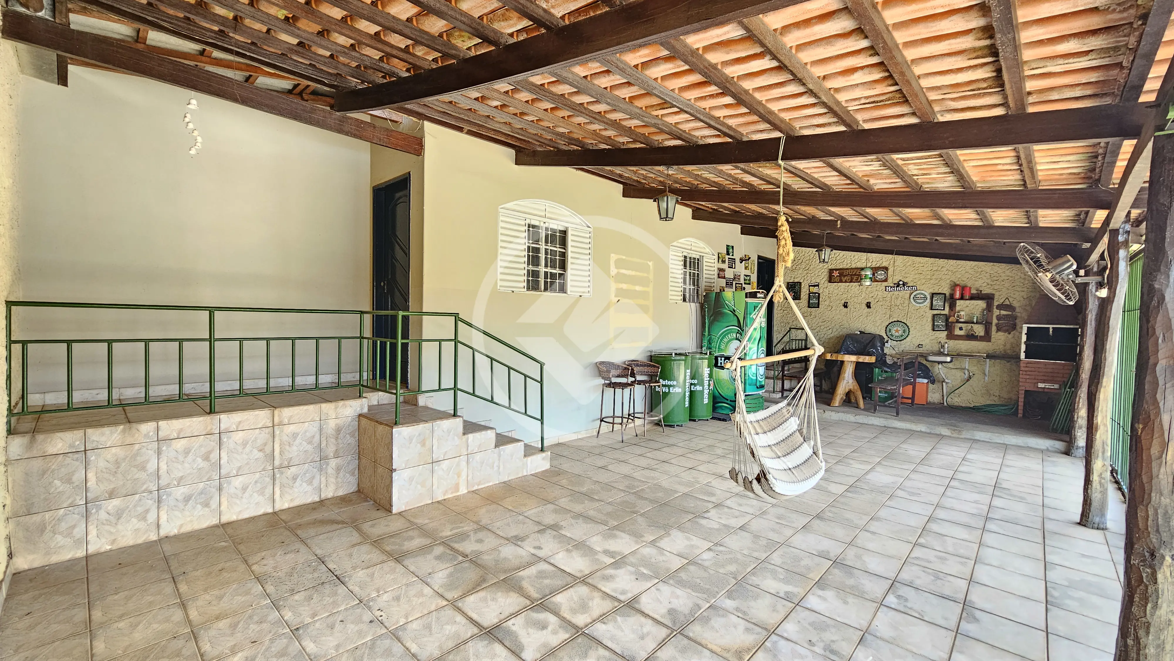 Imagem 2 - Casa em PARQUE DAS LARANJEIRAS, Goiânia - GO