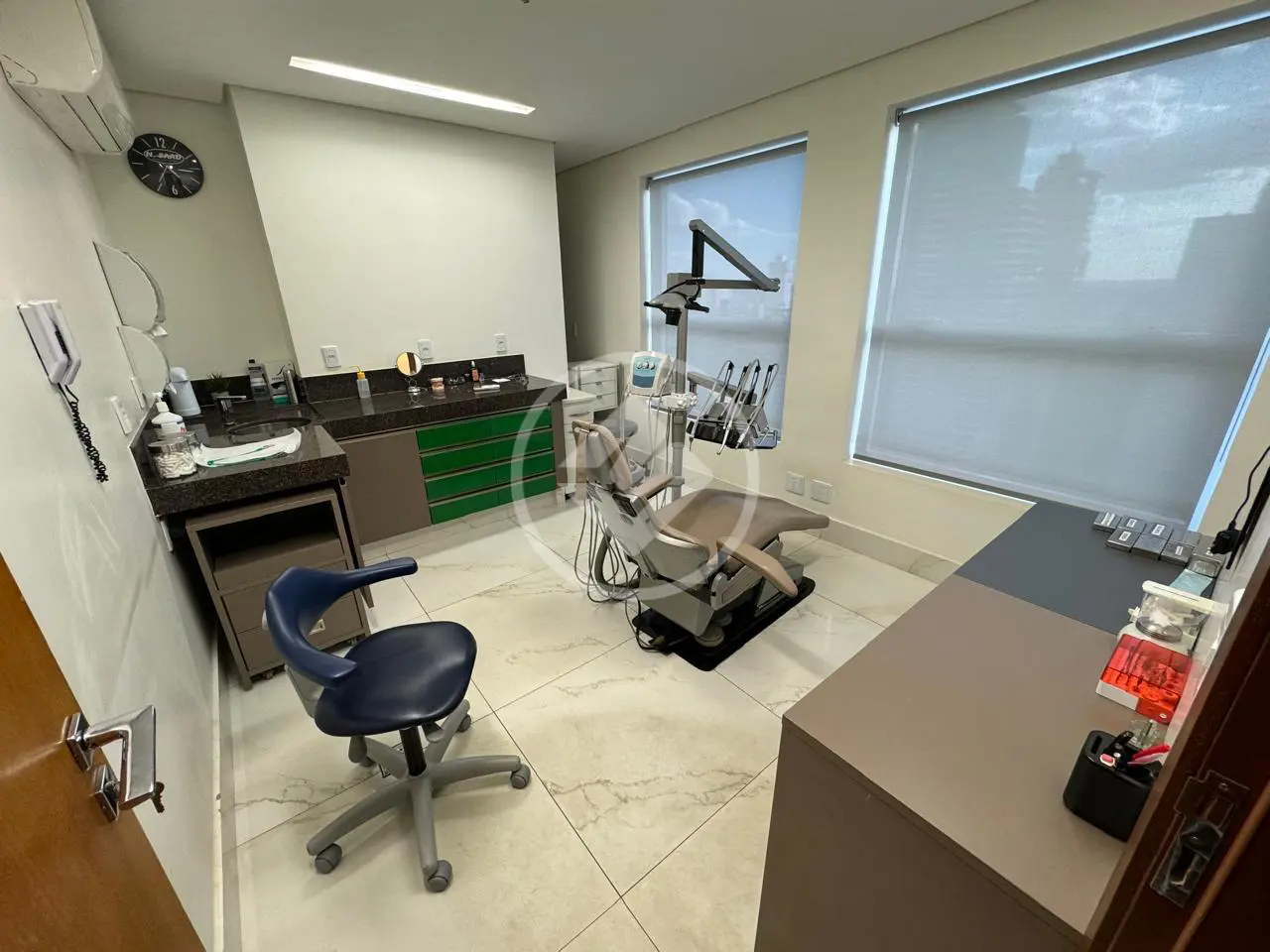 Imagem 2 - Sala Comercial em Setor Bueno, Goiânia - GO