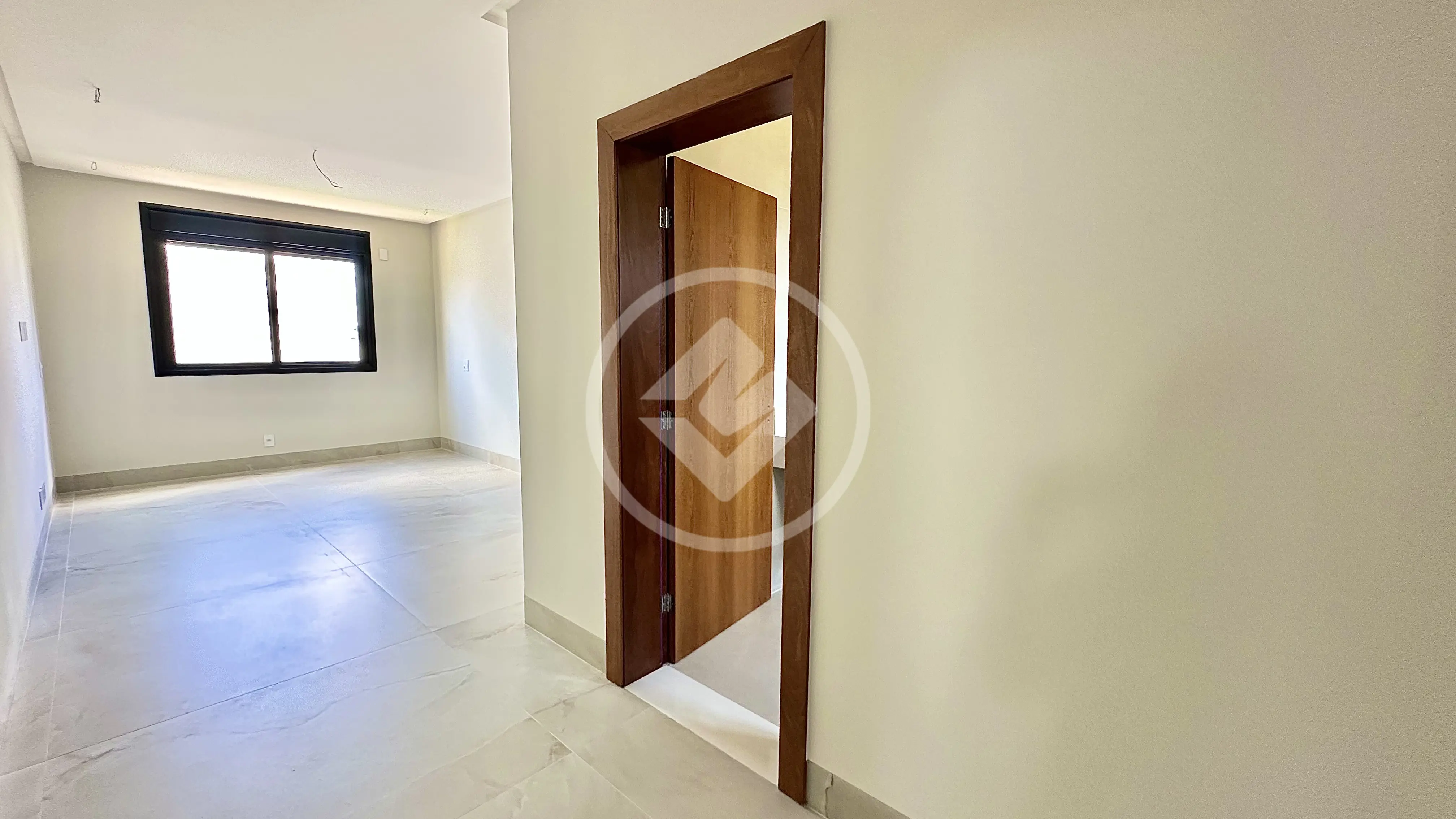 Image 13 - Sobrado Em Condomínio em Alphaville Flamboyant Residencial Araguaia, Goiânia - GO