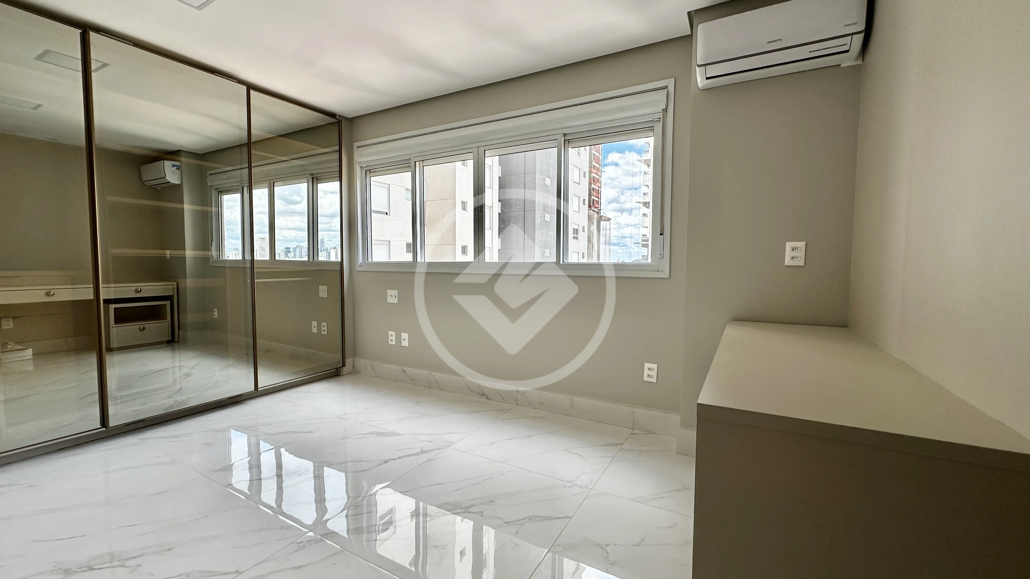 Imagem 5 - Apartamento em PARK LOZANDES, Goiânia - GO