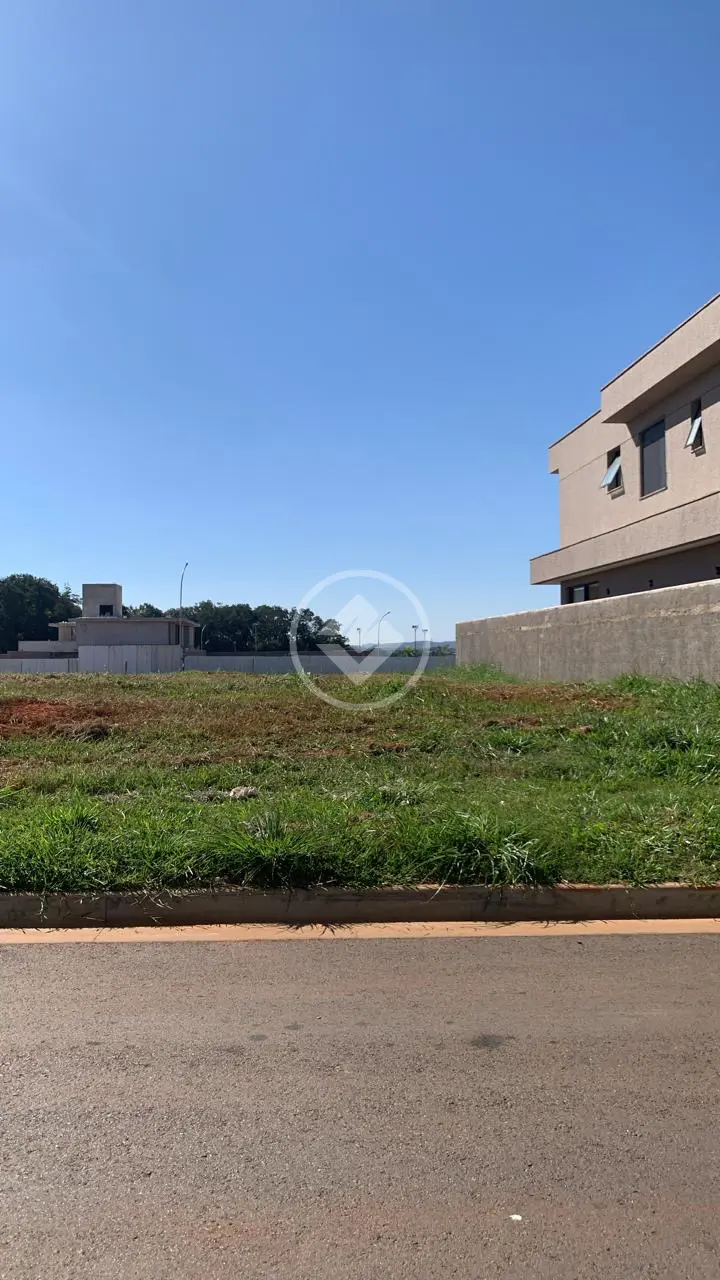 Terreno Condomínio Jardins França, Goiânia - GO — foto 1