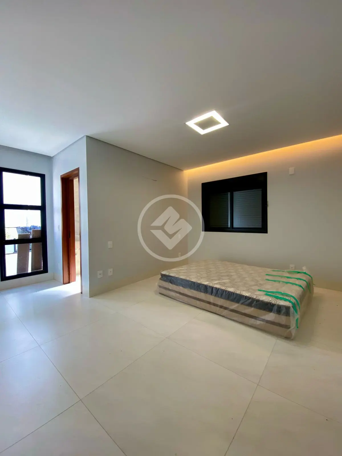 Imagem 5 - Sobrado Em Condomínio em Loteamento Alphaville Residencial, Goiânia - GO