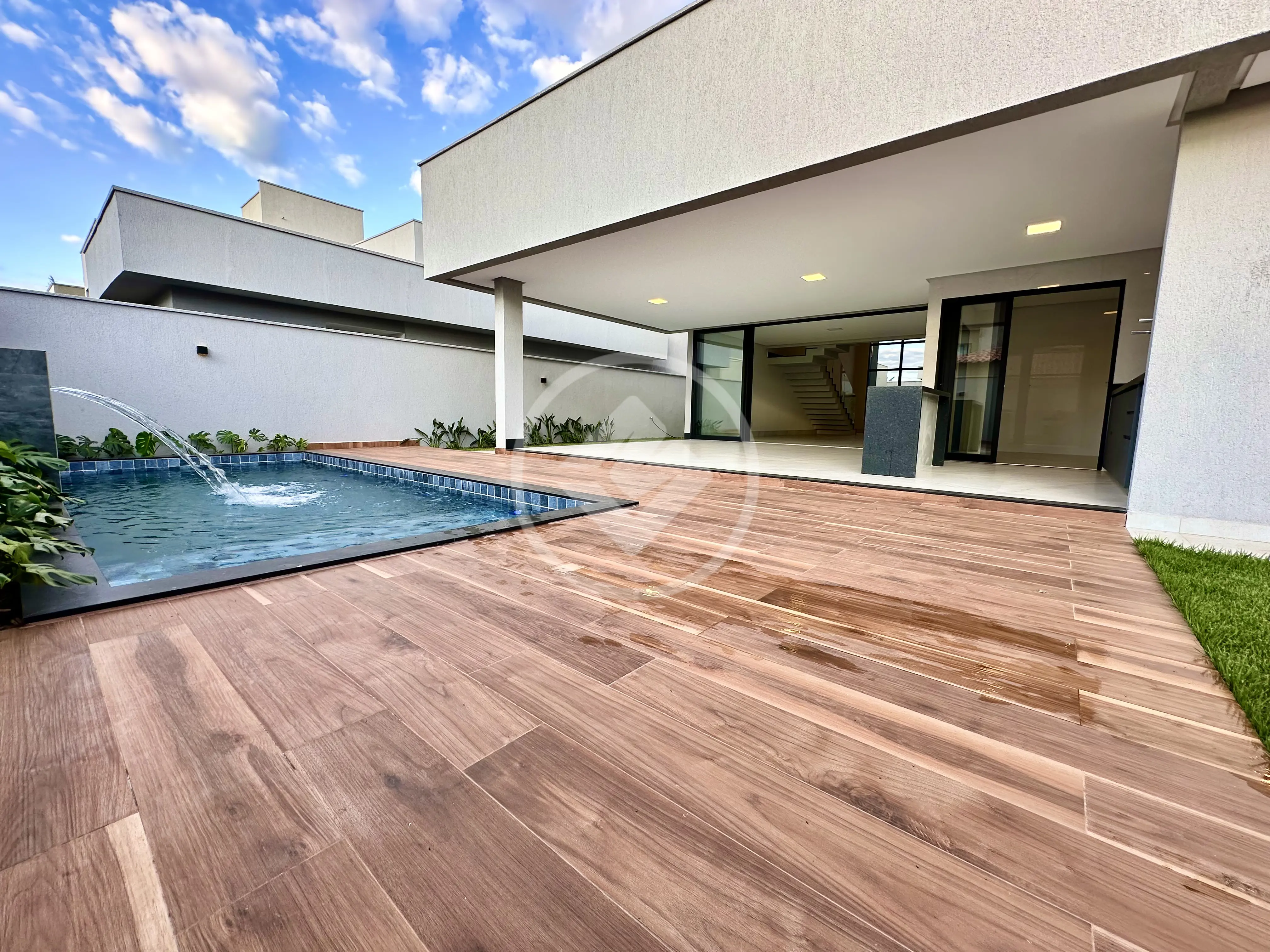 Imagem 2 - Sobrado Em Condomínio em Residencial Goiânia Golfe Clube, Goiânia - GO