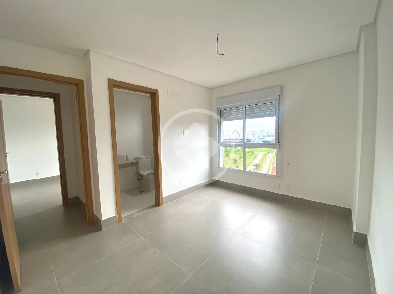 Imagem 2 - Apartamento em PARK LOZANDES, Goiânia - GO