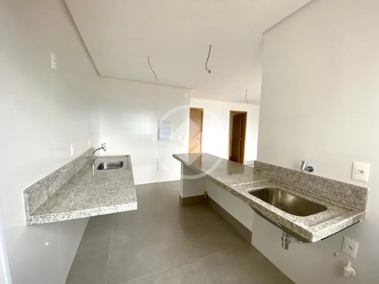 Imagem 3 - Apartamento em PARK LOZANDES, Goiânia - GO