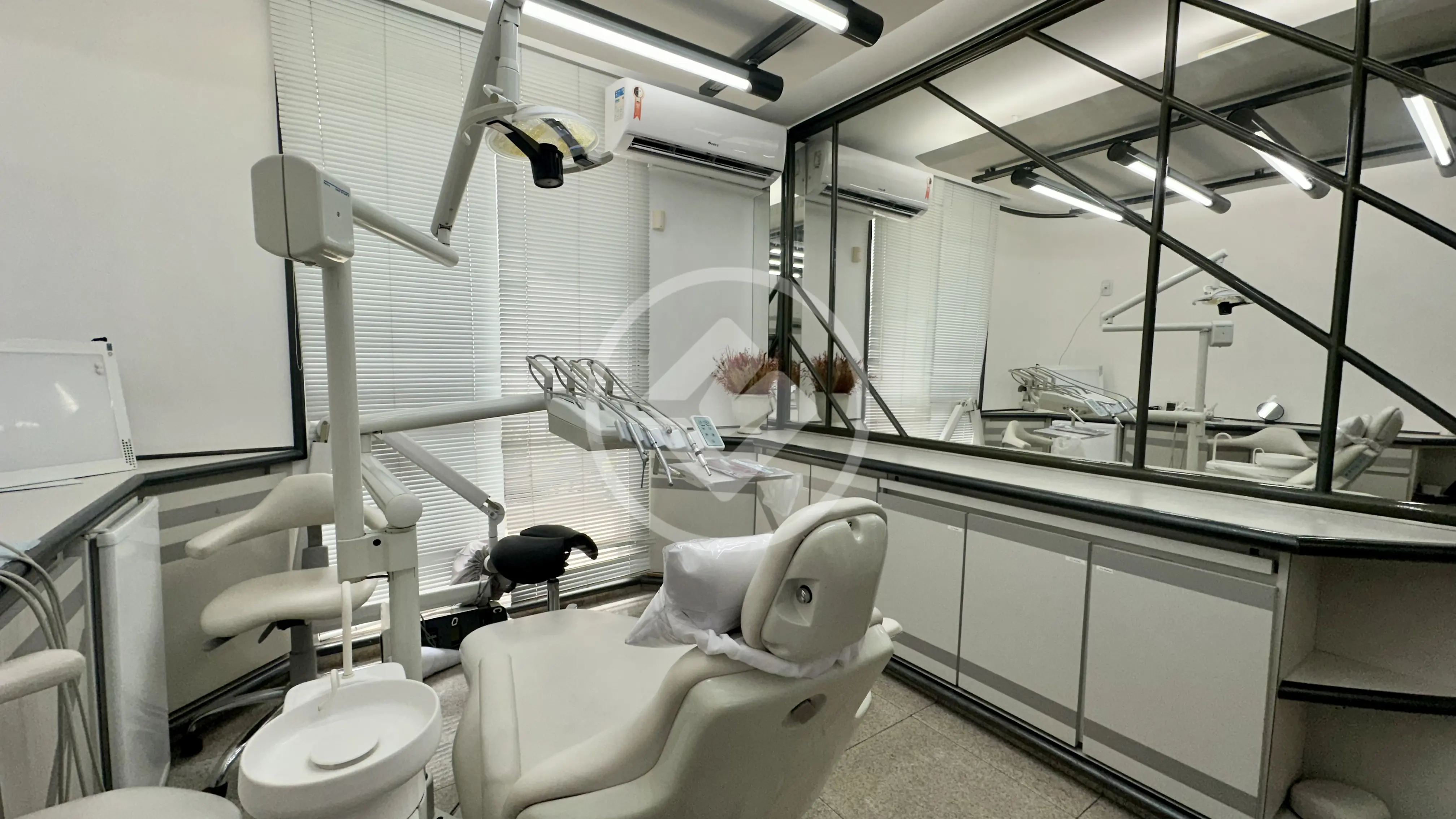 Image 10 - Sala Comercial em SETOR SUL, Goiânia - GO