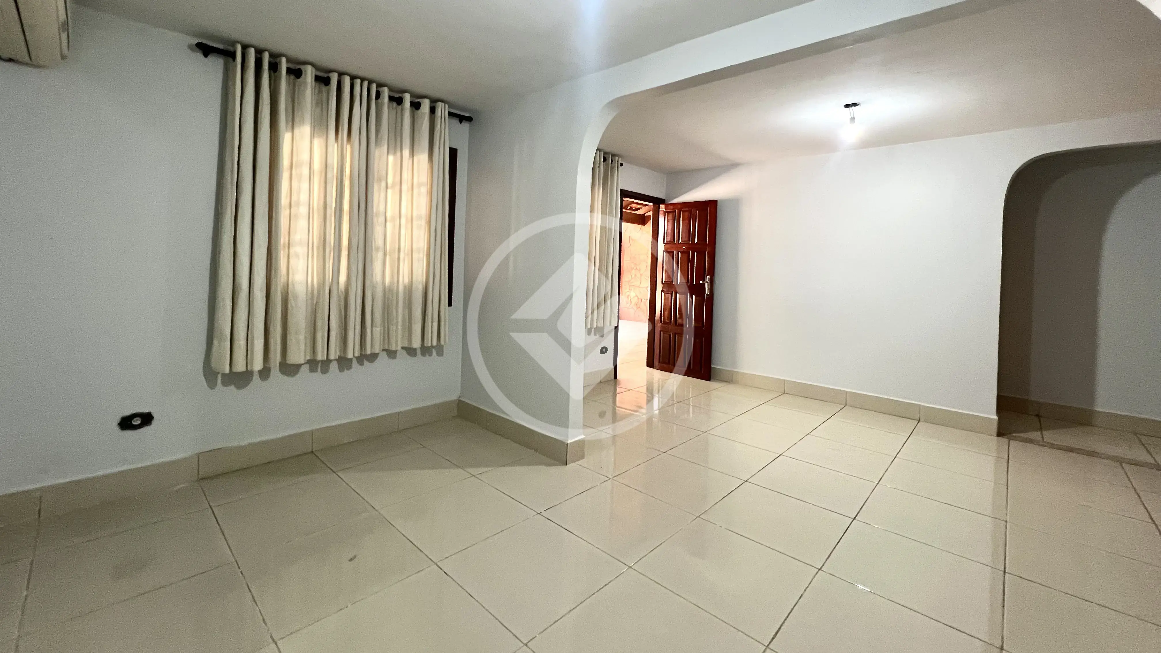 Imagem 1 - Casa em Parque das Laranjeiras, Goiânia - GO