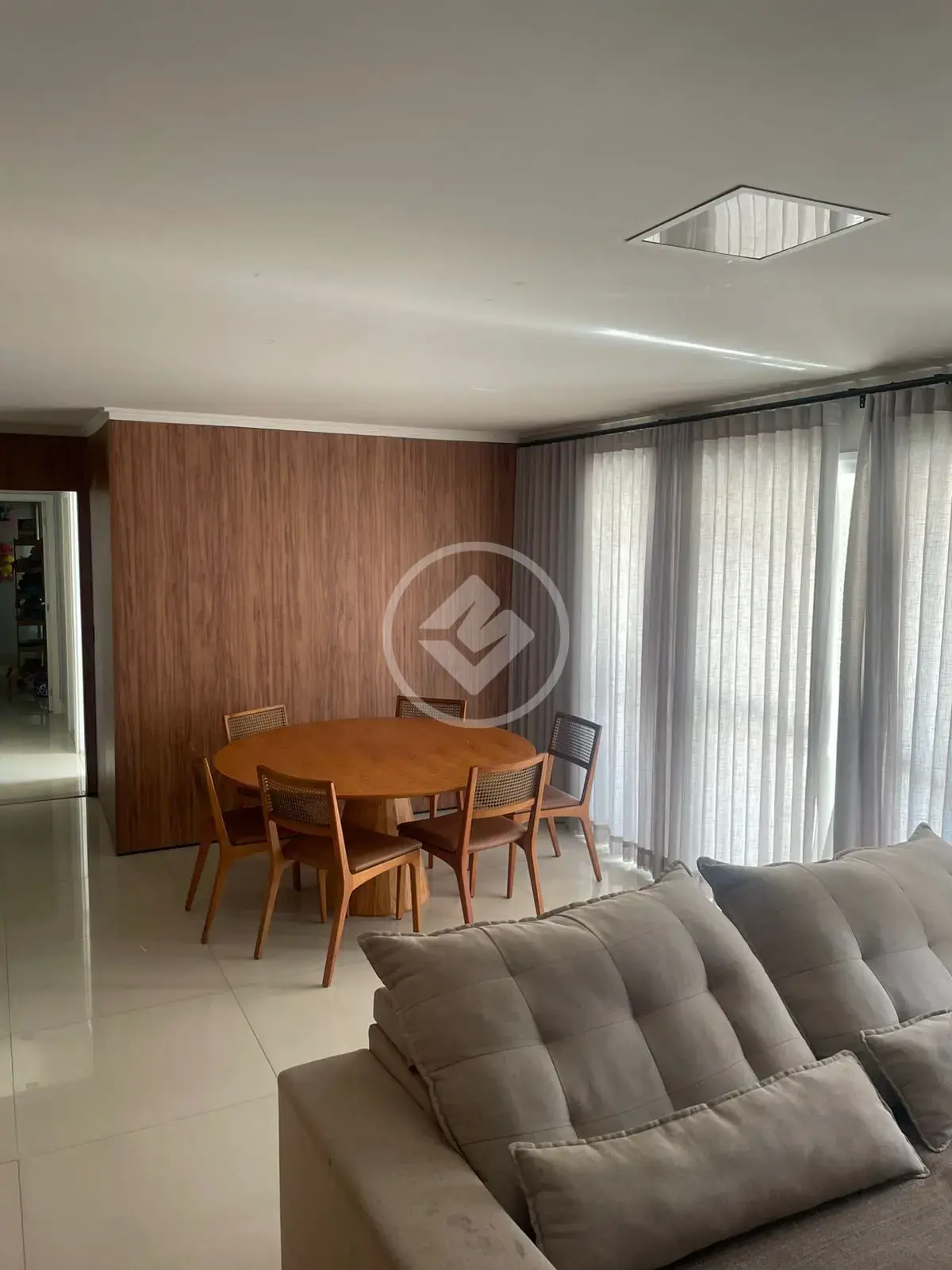 Image 2 - Apartamento em Jardim Goiás, Goiânia - GO