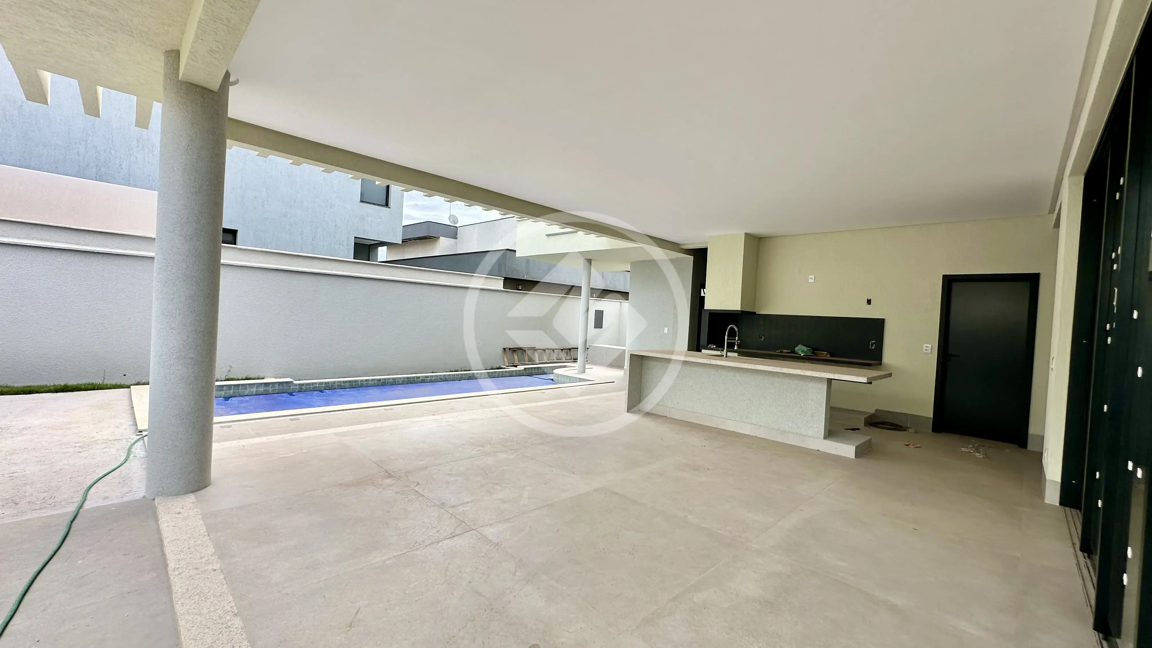 Image 2 - Sobrado Em Condomínio em Residencial Goiânia Golfe Clube, Goiânia - GO