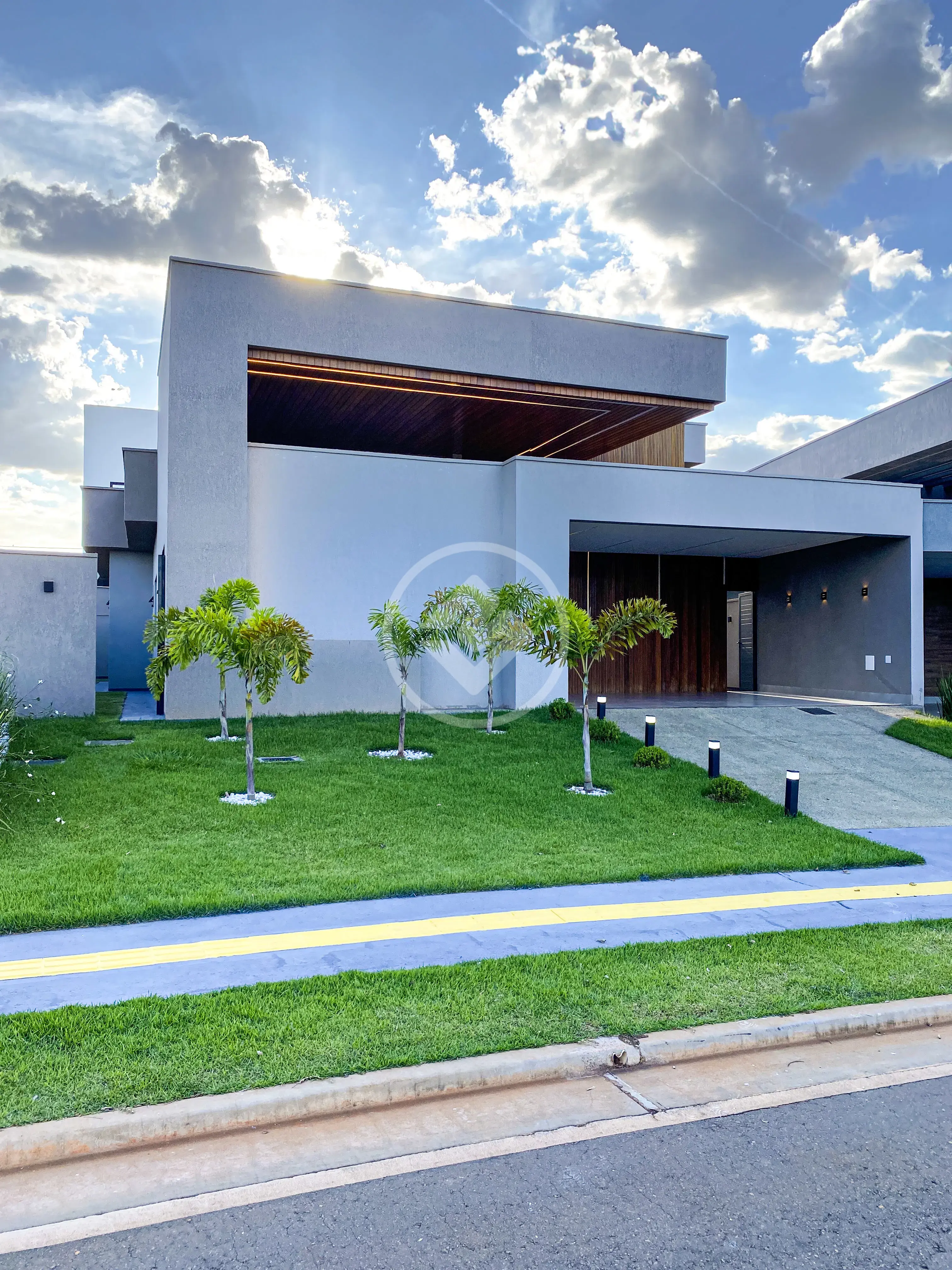 Image 2 - Casa Condomínio em Terras Alpha Residencial 2, Senador Canedo - GO