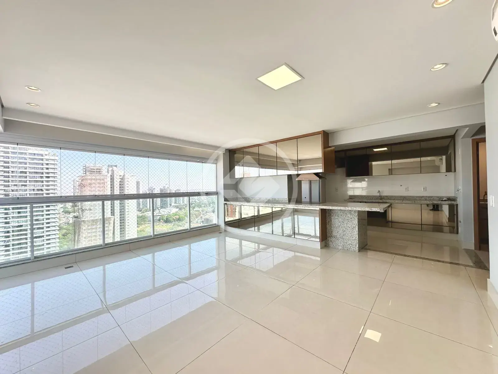 Image 2 - Apartamento em Setor Bueno, Goiânia - GO