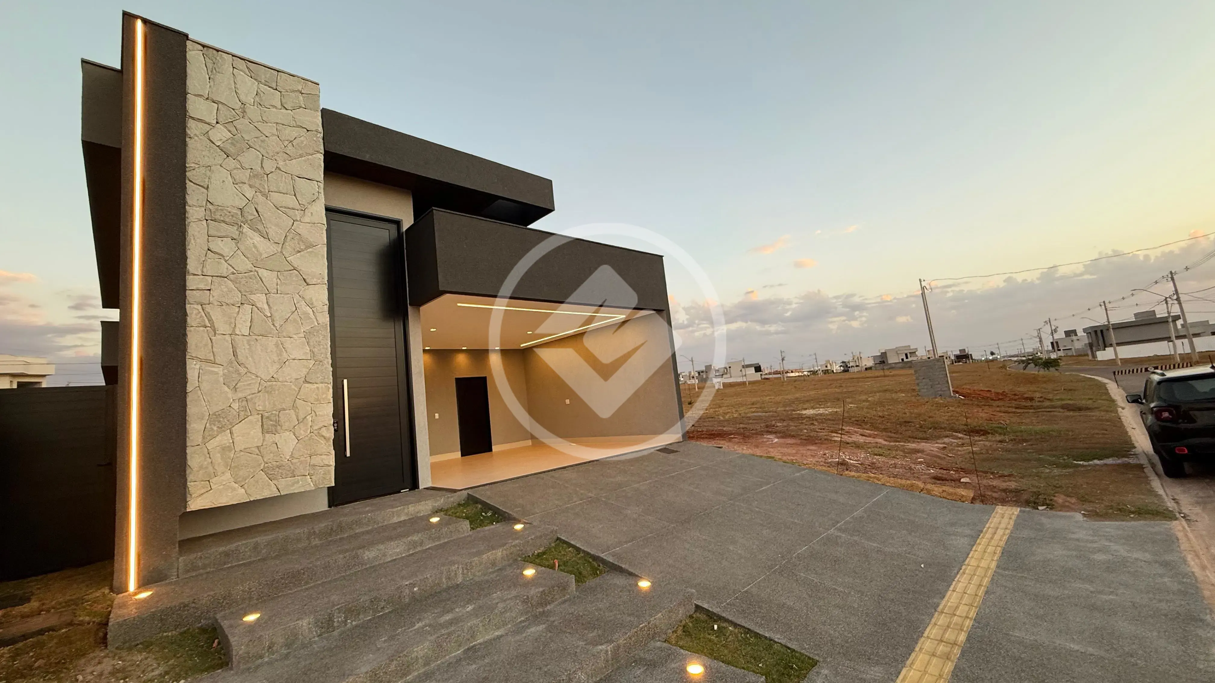 Imagem 1 - Casa Condomínio em Distrito Agroindustrial, Senador Canedo - GO