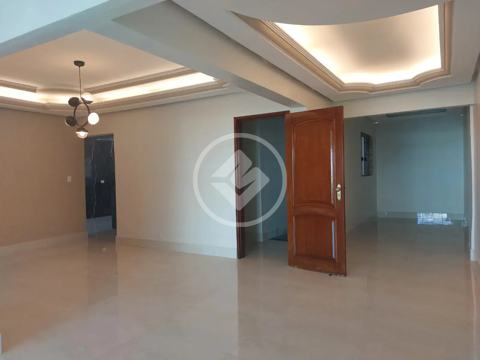 Image 2 - Sobrado em Vila São Luiz, Goiânia - GO
