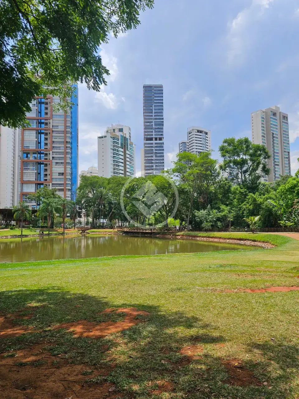 Image 2 - Apartamento em Jardim Goiás, Goiânia - GO