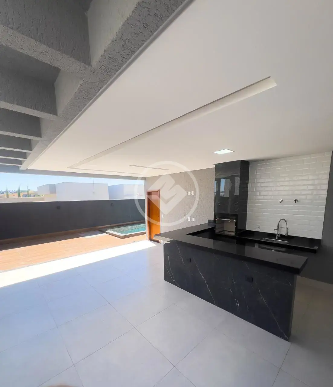 Imagem 1 - Casa Condomínio em Residencial Balneário, Goiânia - GO
