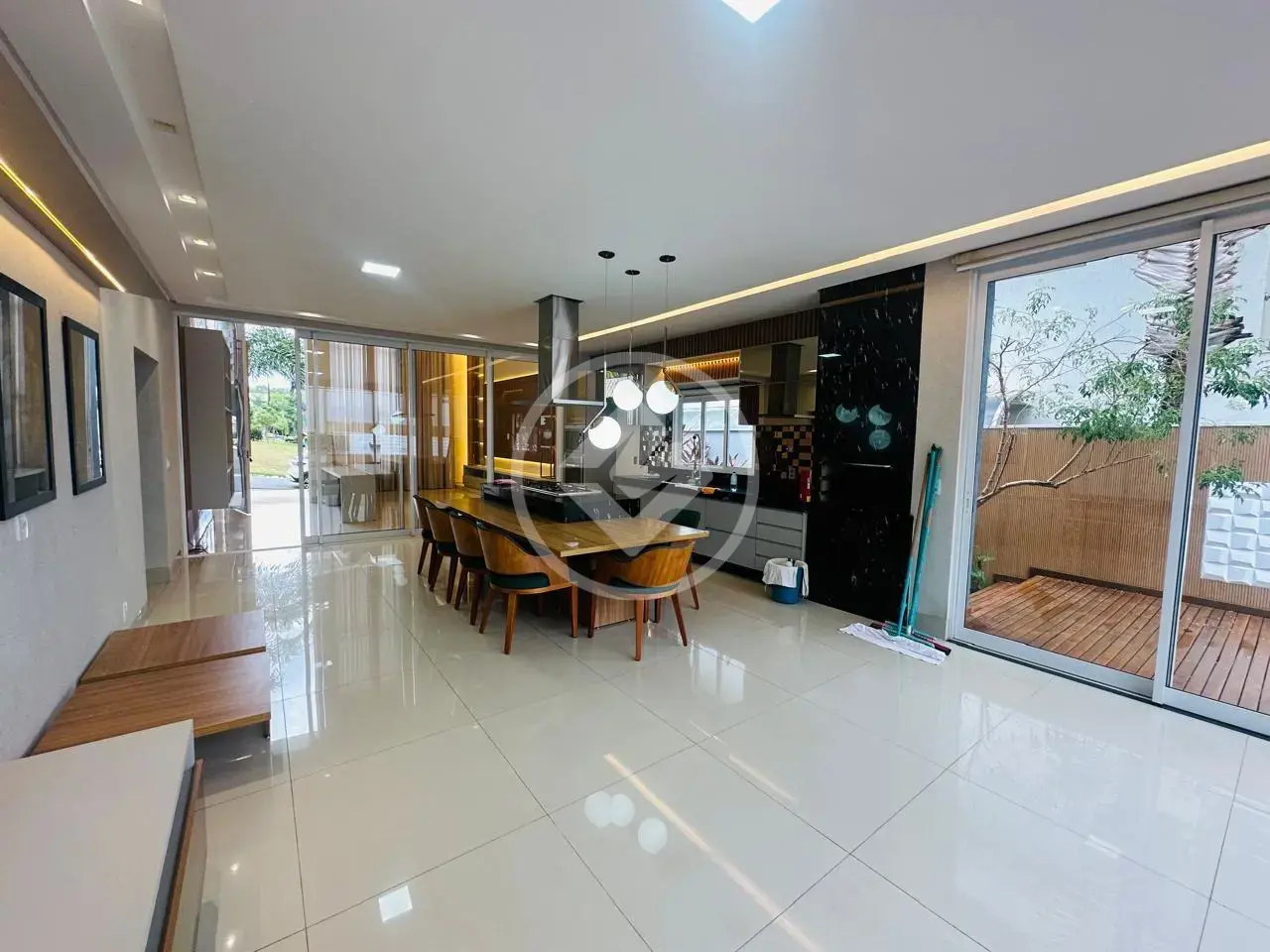 Imagem 2 - Casa Condomínio em Condomínio do Lago, Goiânia - GO