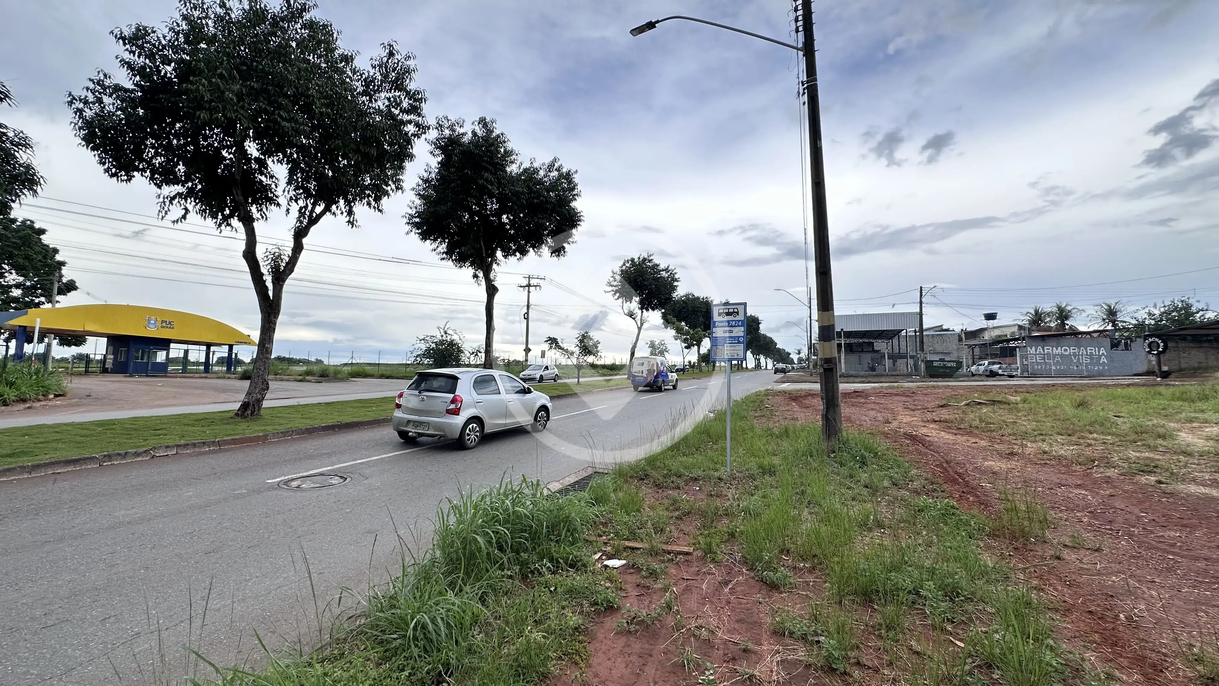 Imagem 2 - Terreno Comercial em Parque Trindade, Aparecida de Goiânia - GO