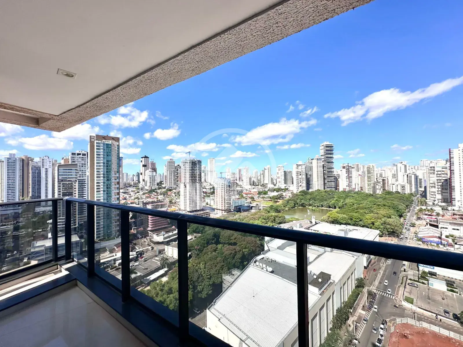 Imagem 1 - Apartamento em Setor Bueno, Goiânia - GO