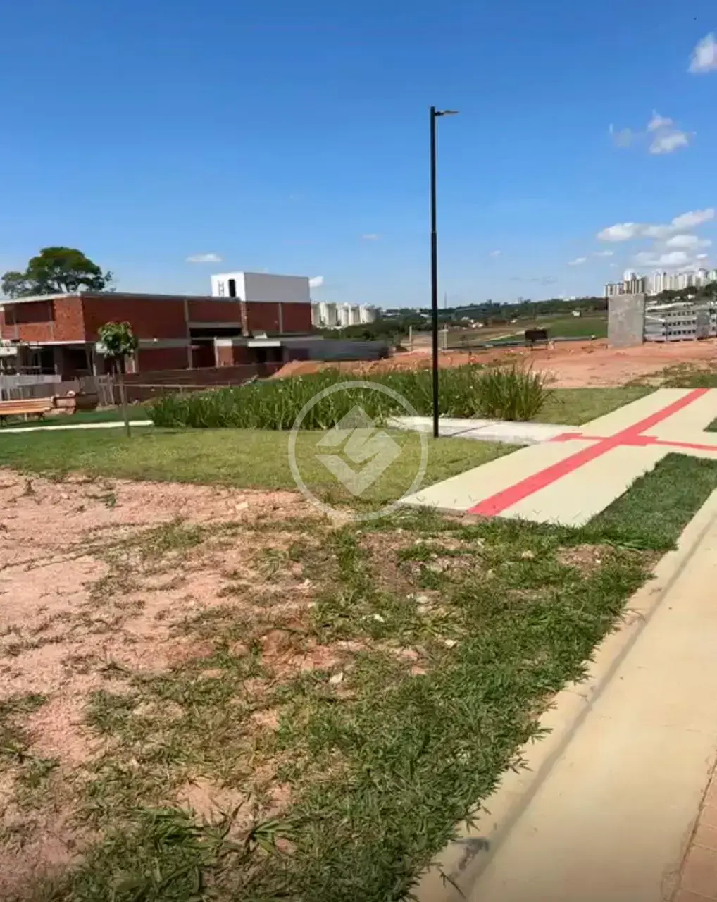 Imagem 2 - Terreno Condomínio em Residencial Jardins Londres, Goiânia - GO